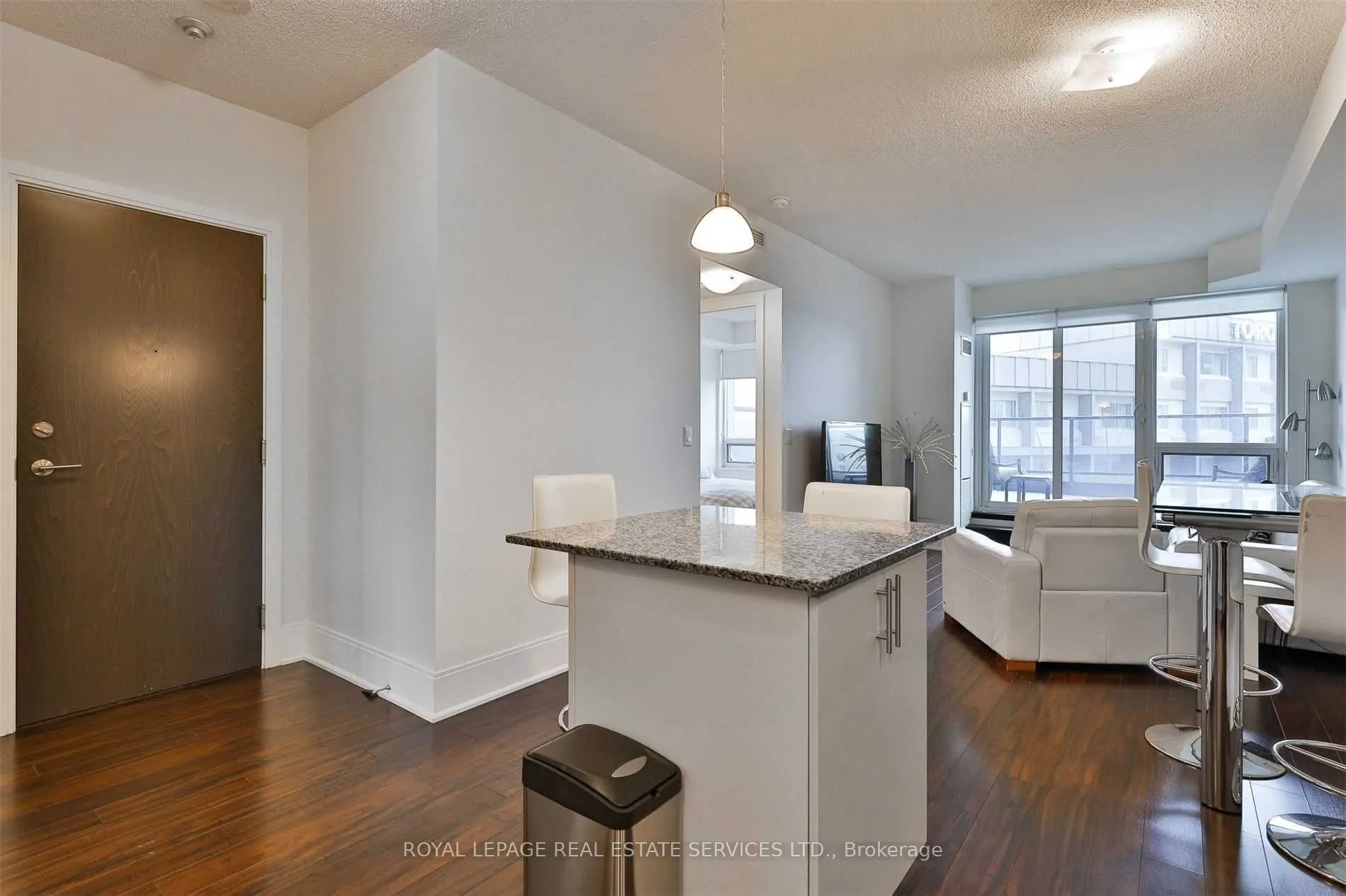 181 Wynford Drive, #412