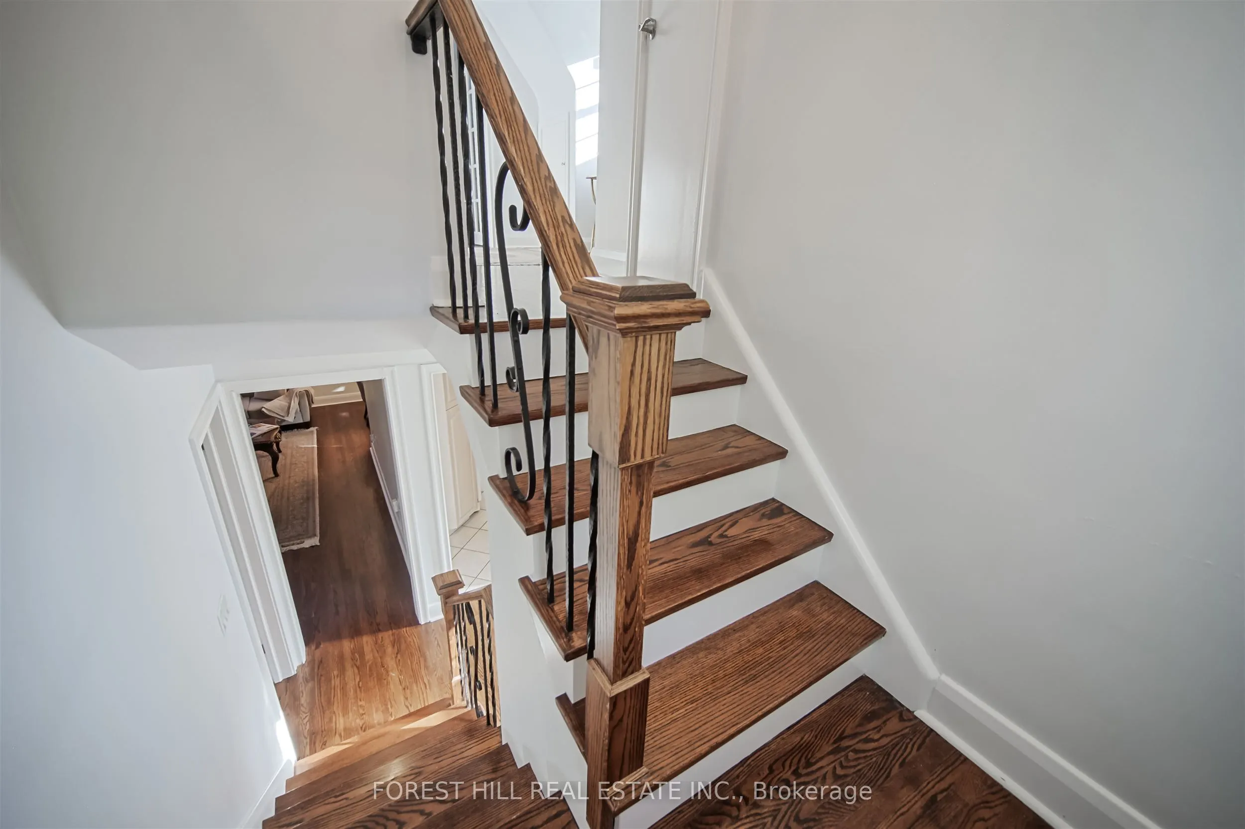 47 Rowley Avenue