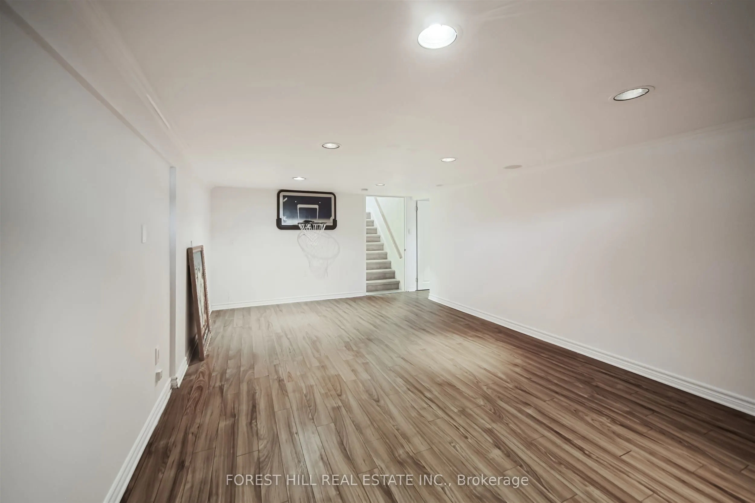 47 Rowley Avenue