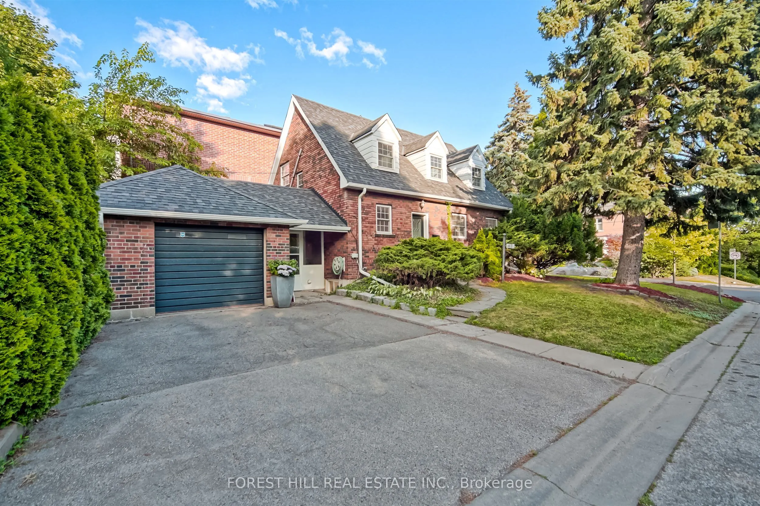 47 Rowley Avenue