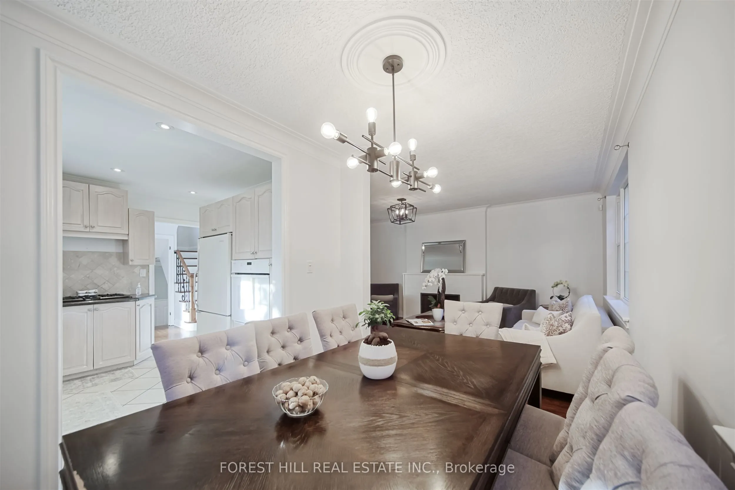 47 Rowley Avenue