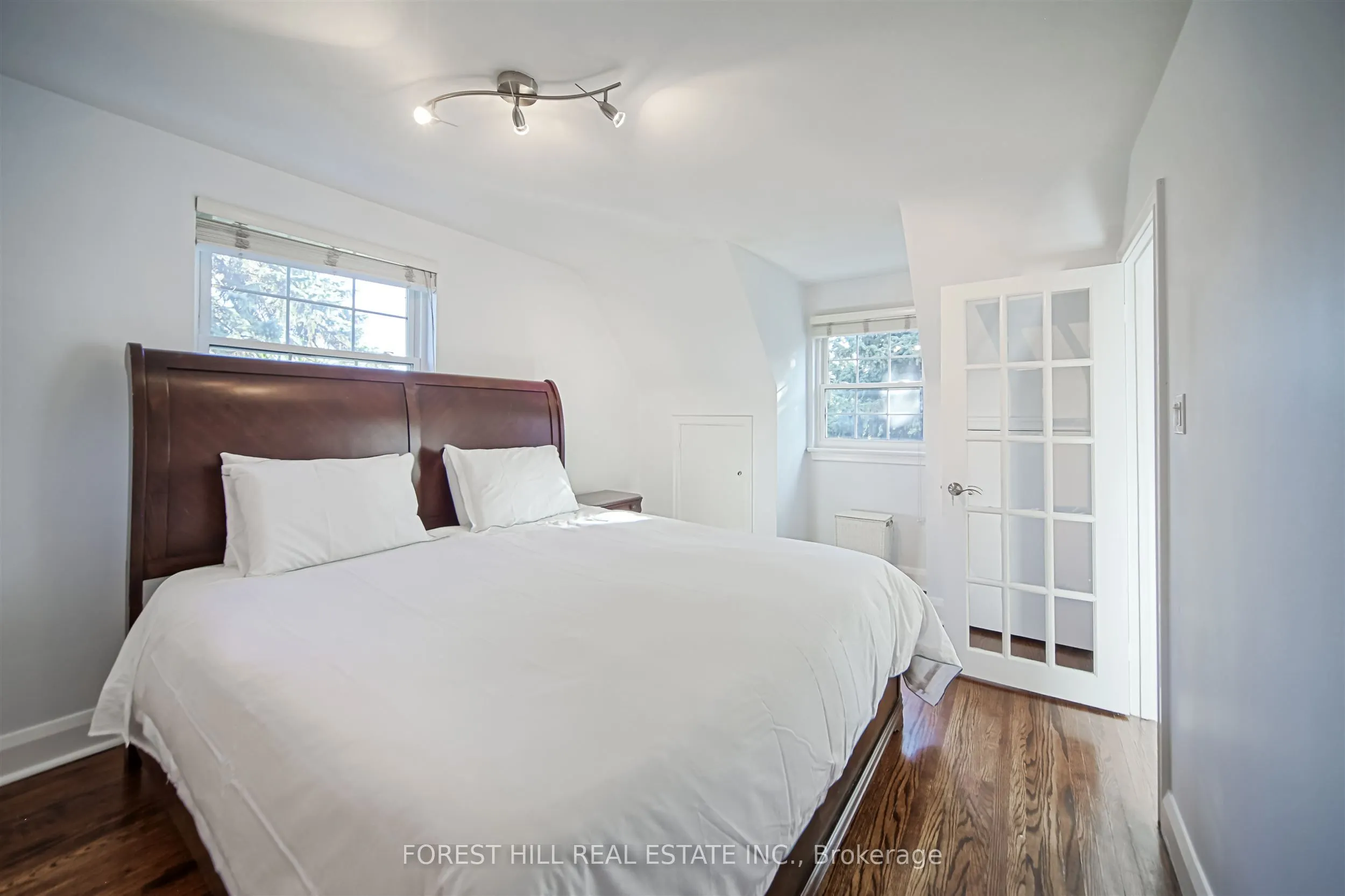 47 Rowley Avenue