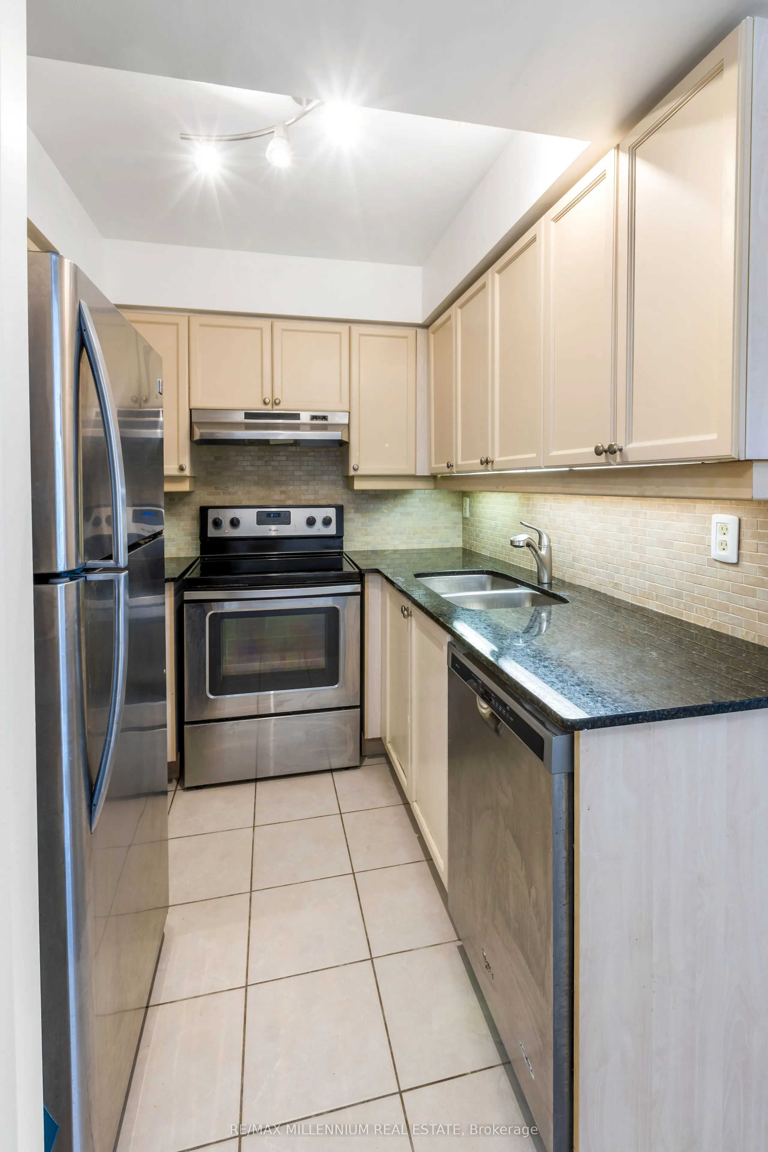 1 Rean Drive SW, #2211