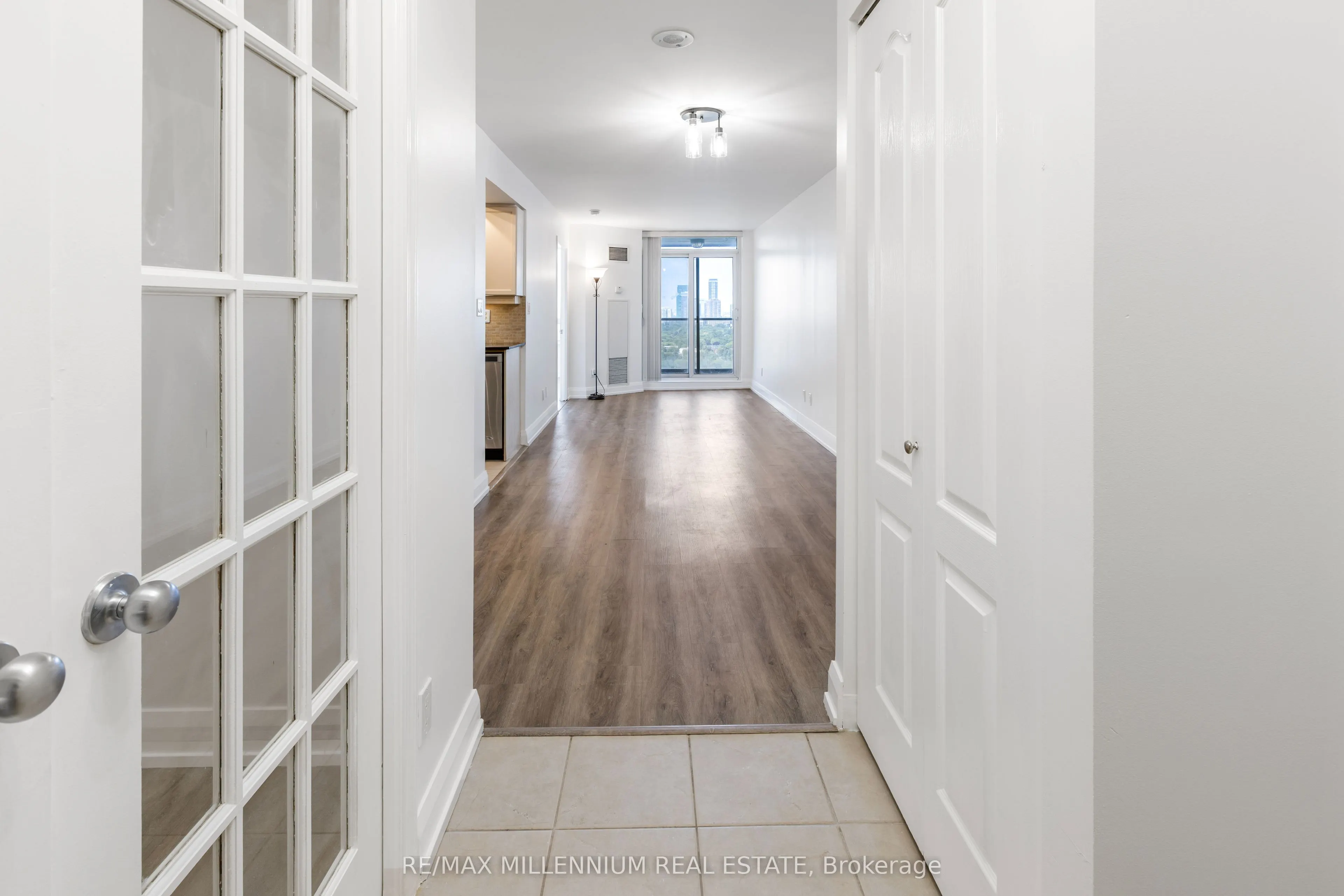 1 Rean Drive SW, #2211