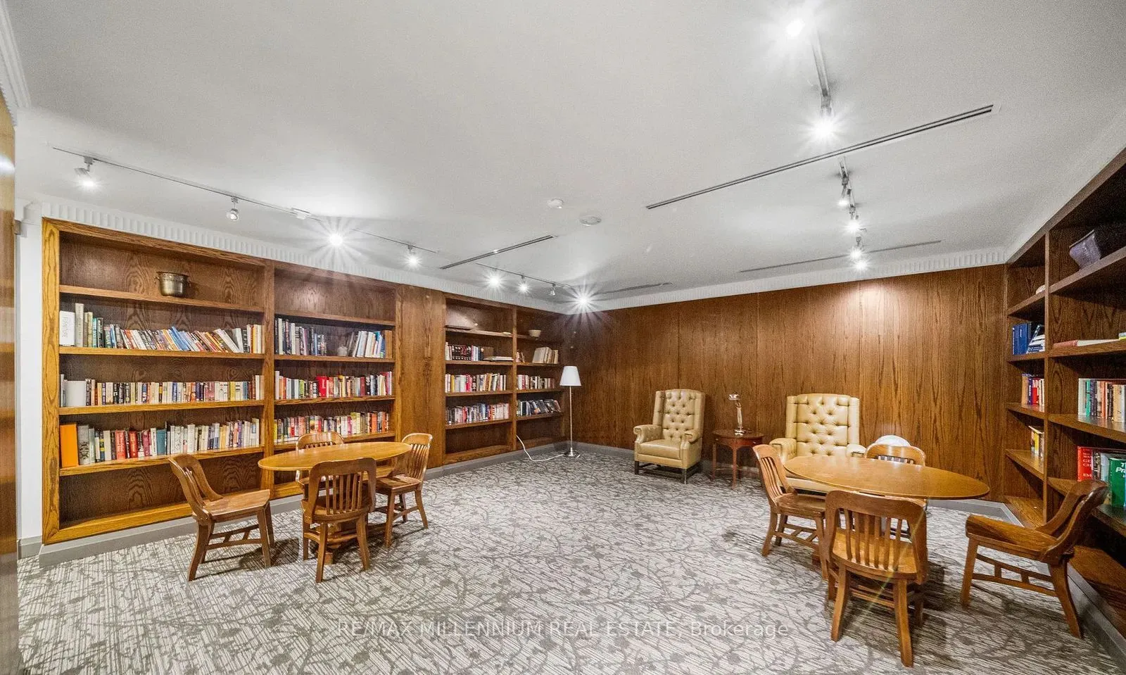 1 Rean Drive SW, #2211