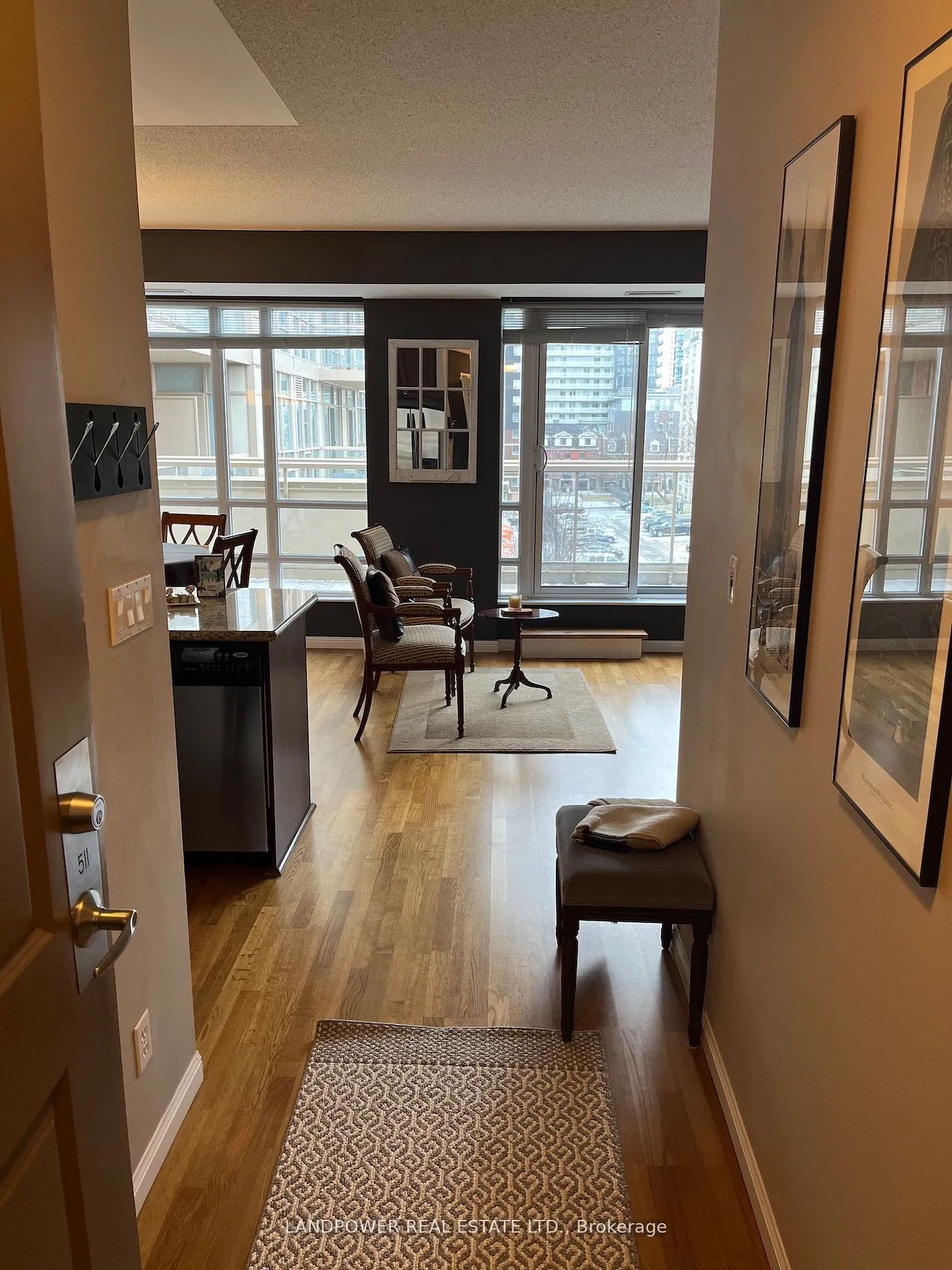 900 Mount Pleasant Road, #511