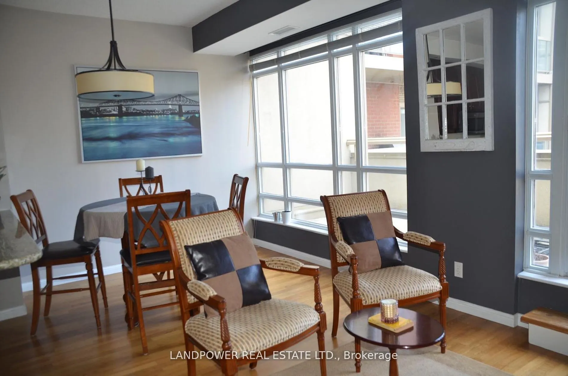 900 Mount Pleasant Road, #511