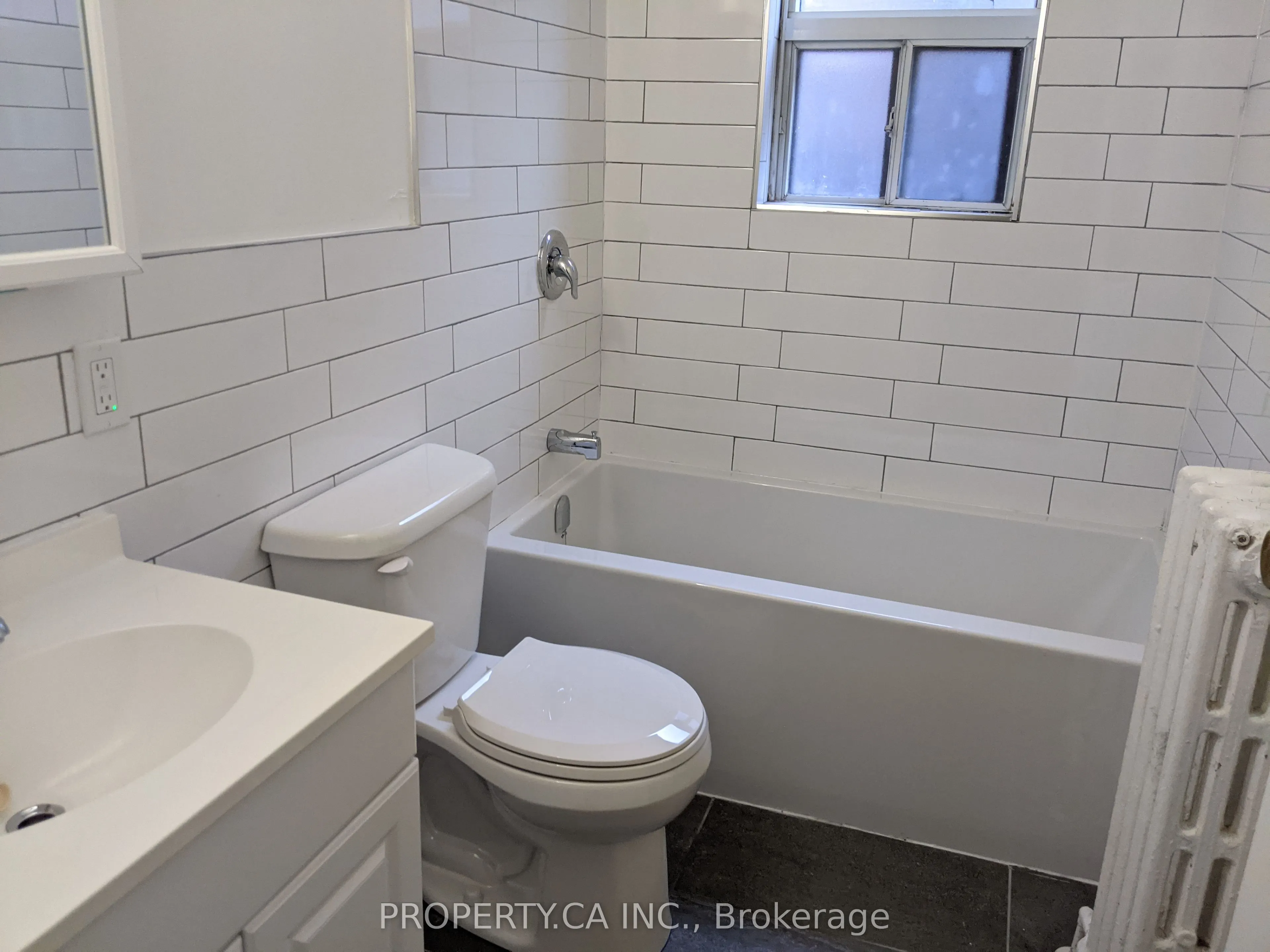 781 St Clair Avenue W, #3