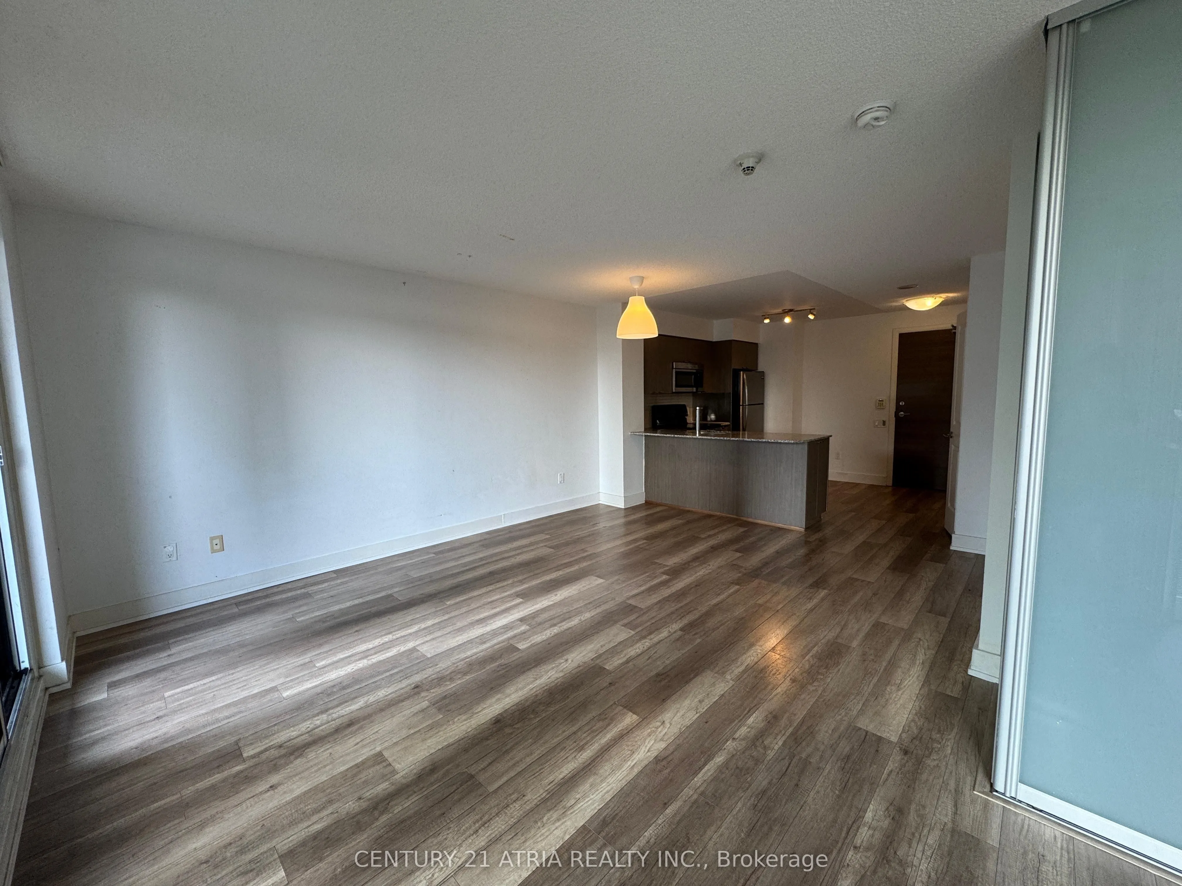 23 Sheppard Avenue E, #611