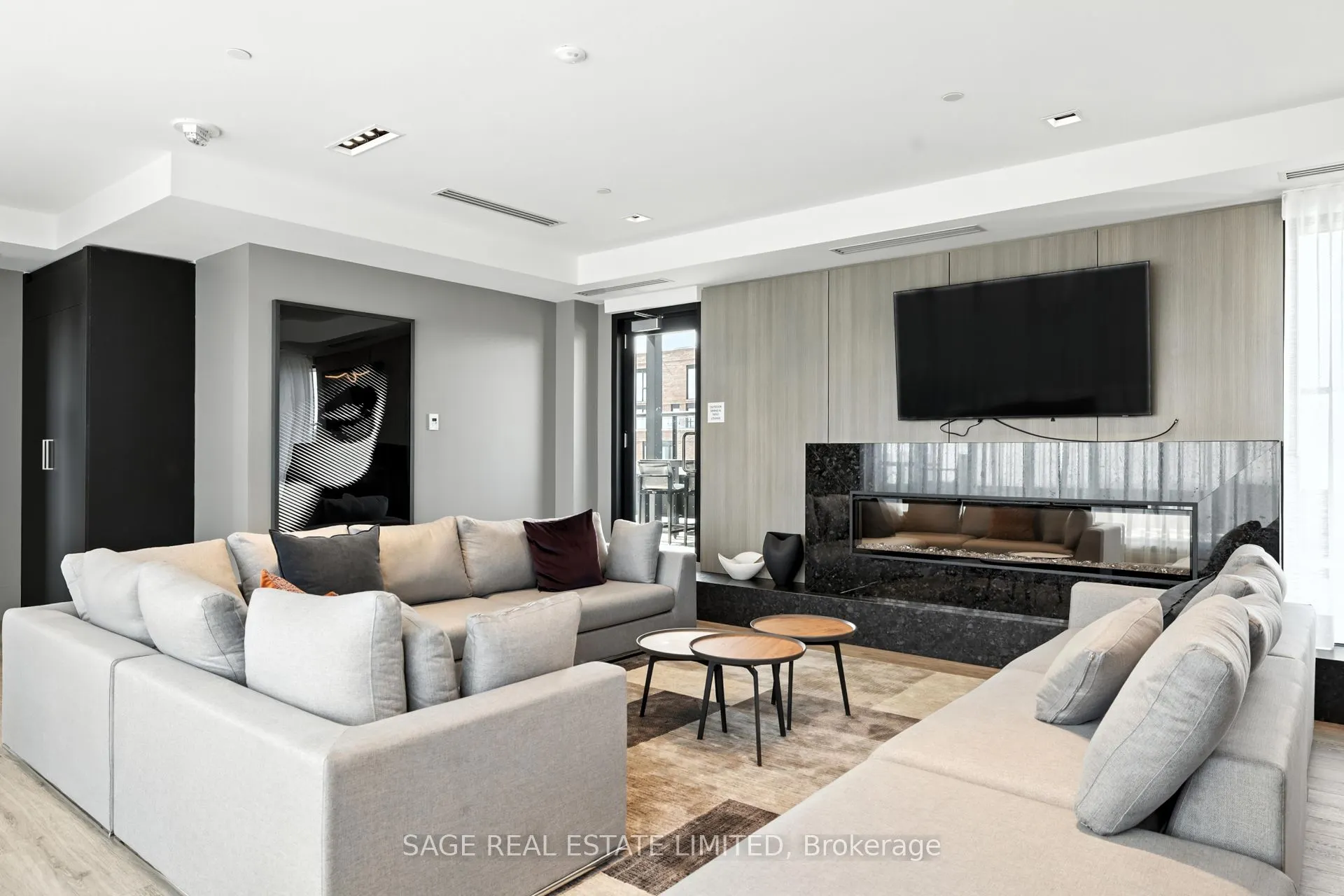 863 St Clair Avenue W, #310
