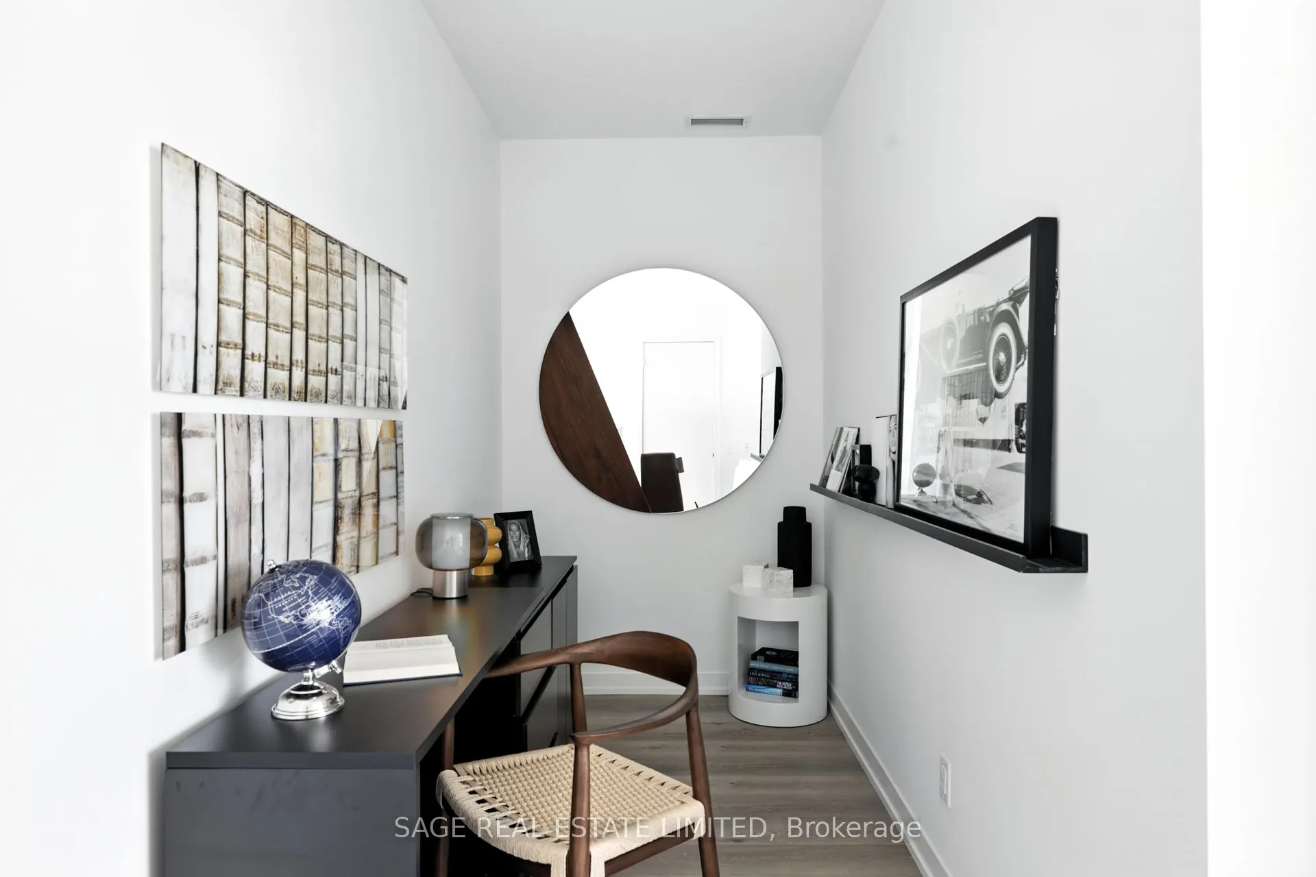 863 St Clair Avenue W, #808