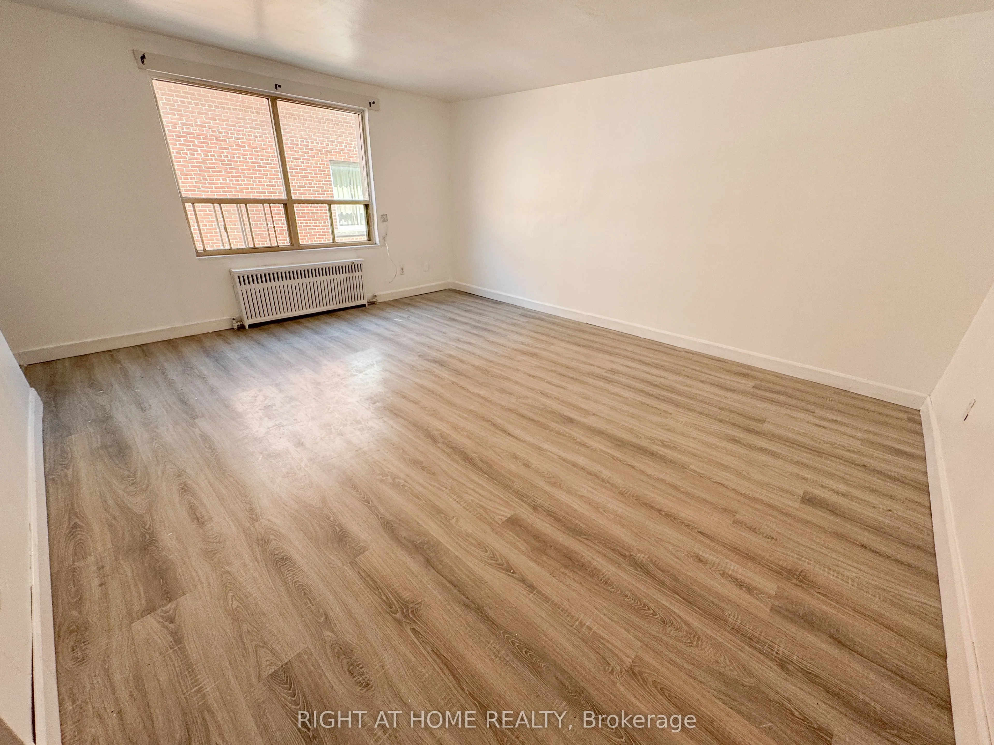 896 Eglinton Avenue E, #203