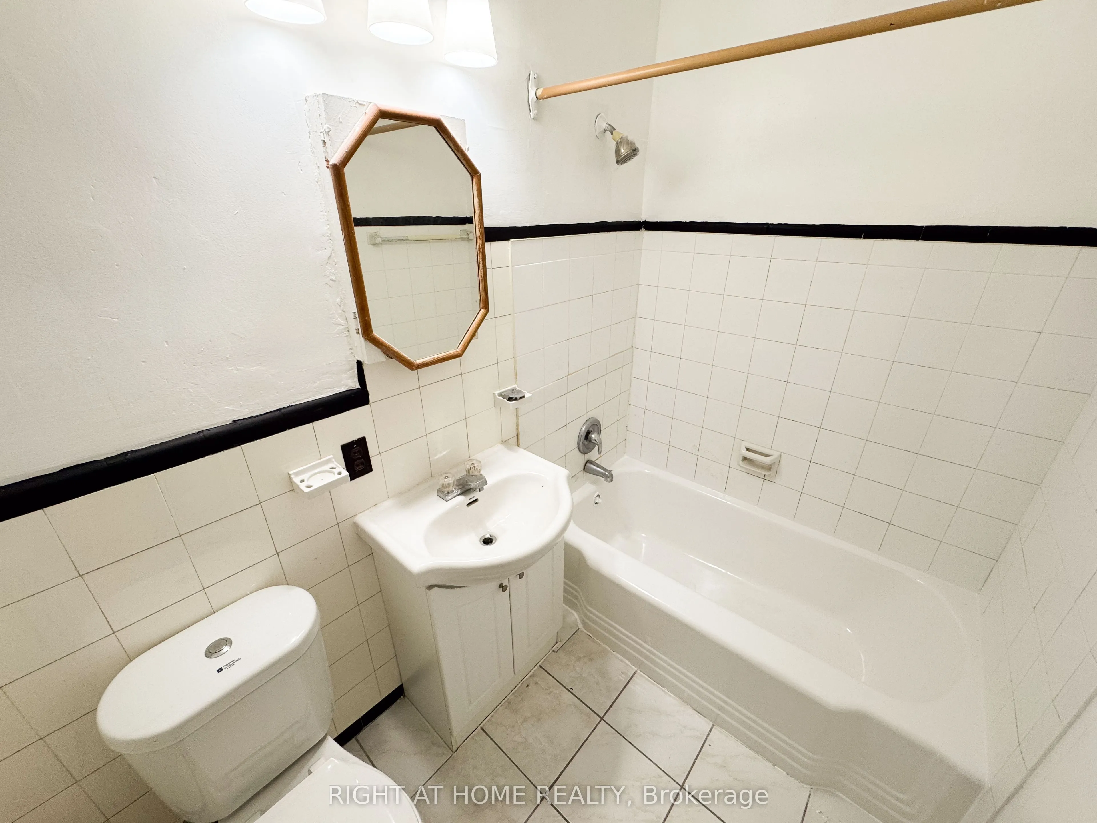 896 Eglinton Avenue E, #203