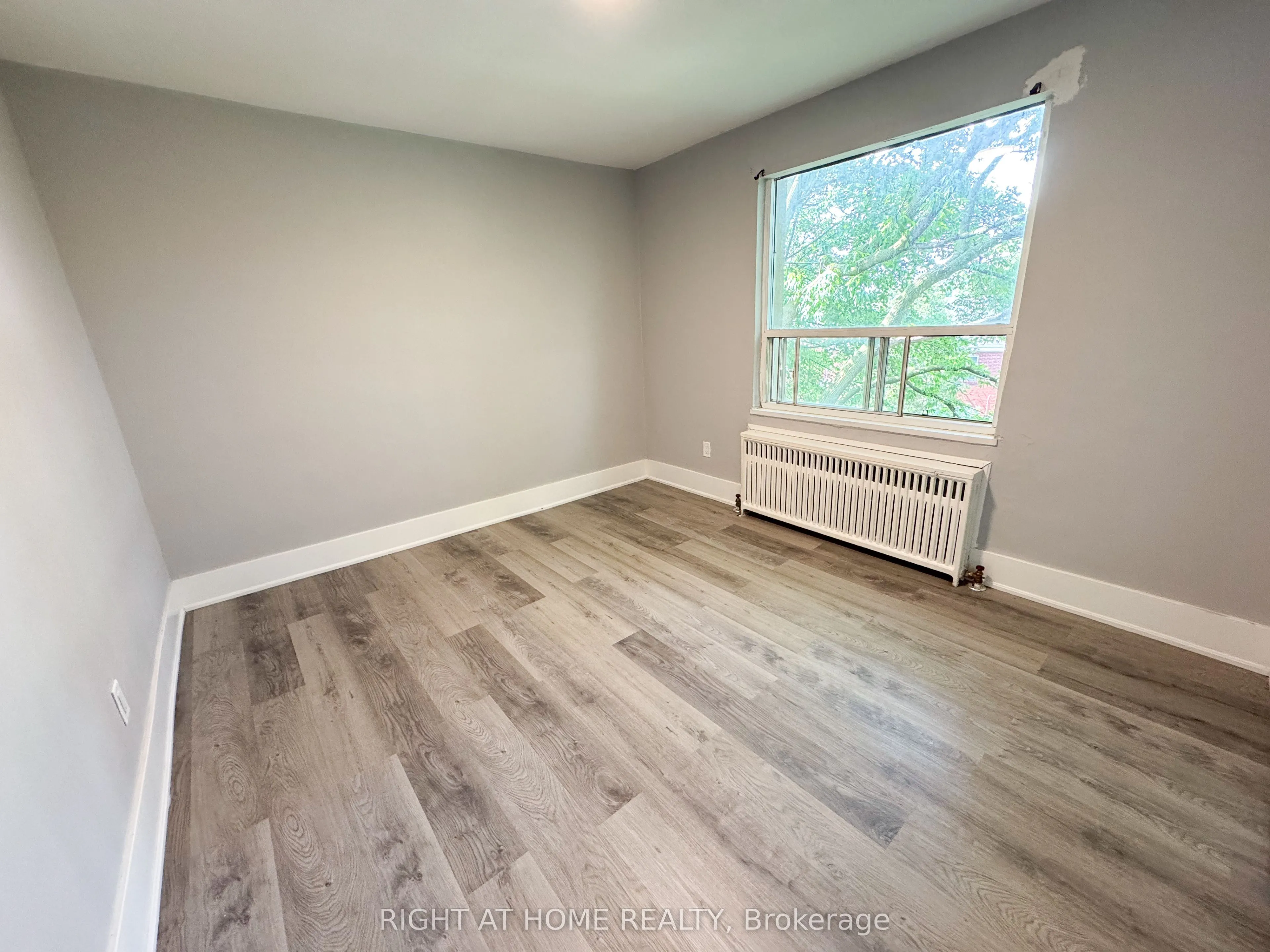 896 Eglinton Avenue E, #306