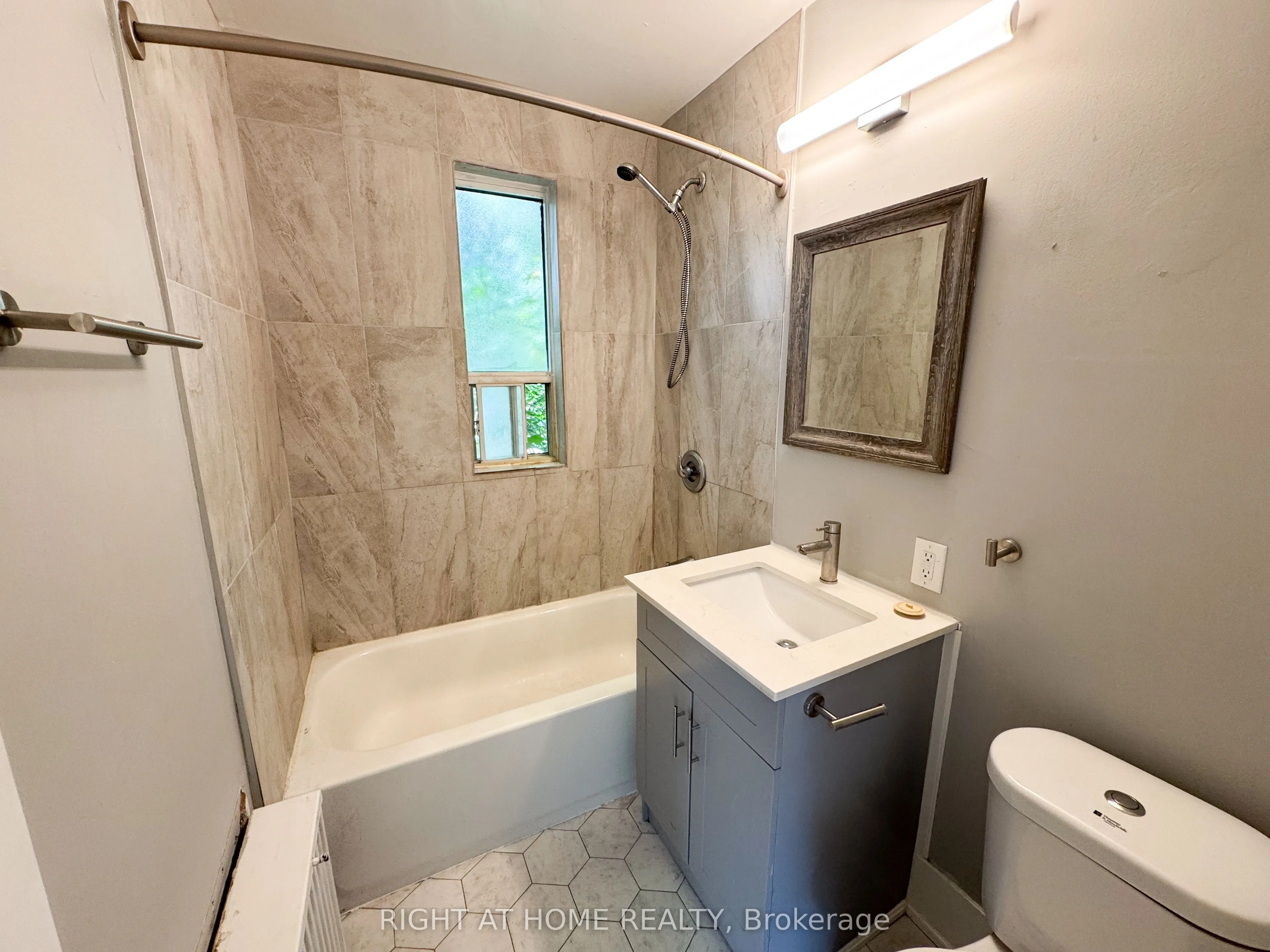 896 Eglinton Avenue E, #306
