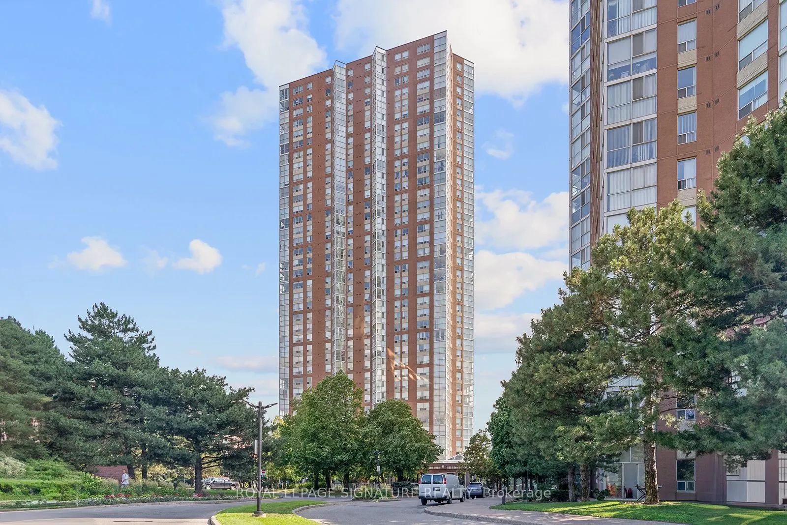 7 Concorde Place, #2509