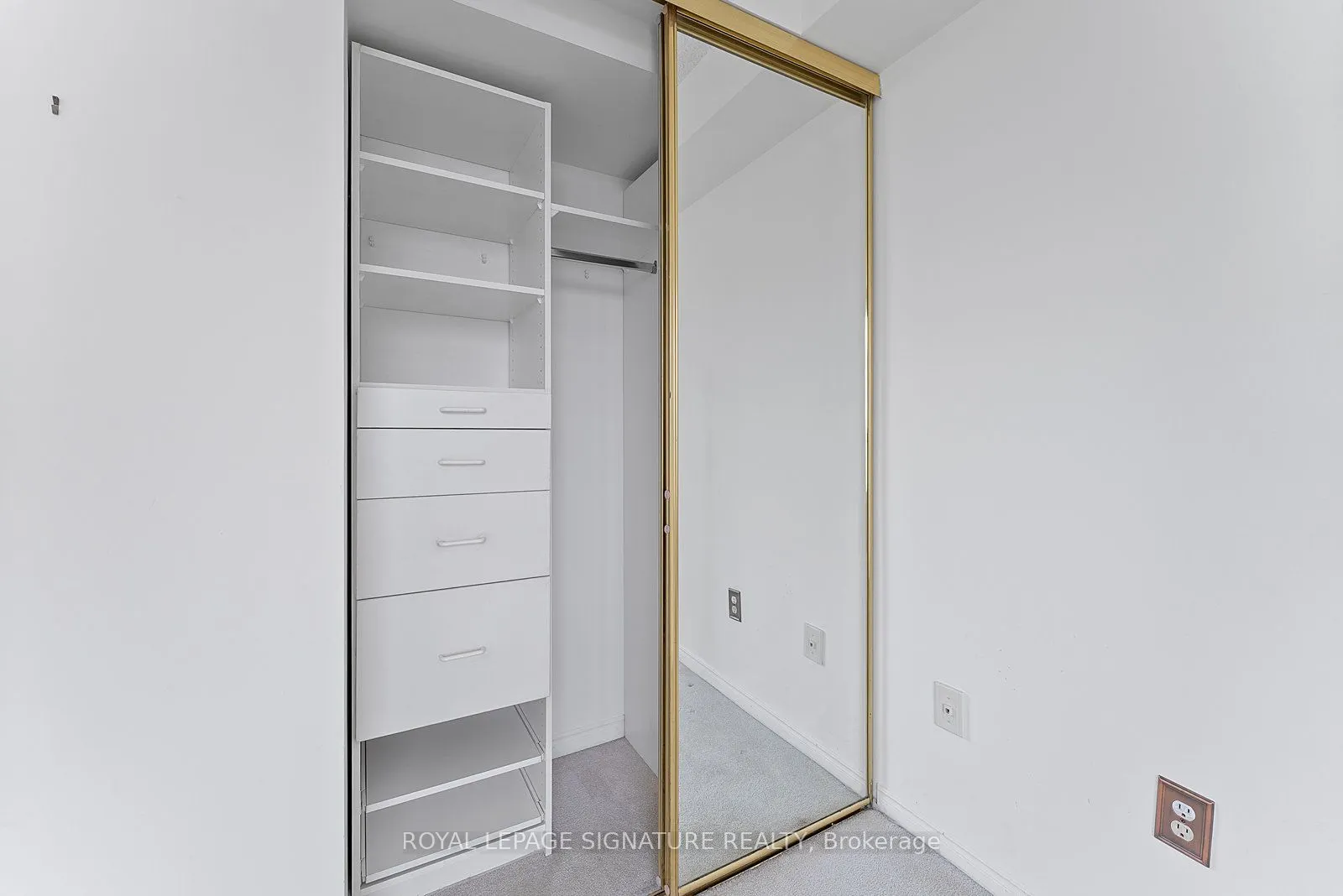 7 Concorde Place, #2509