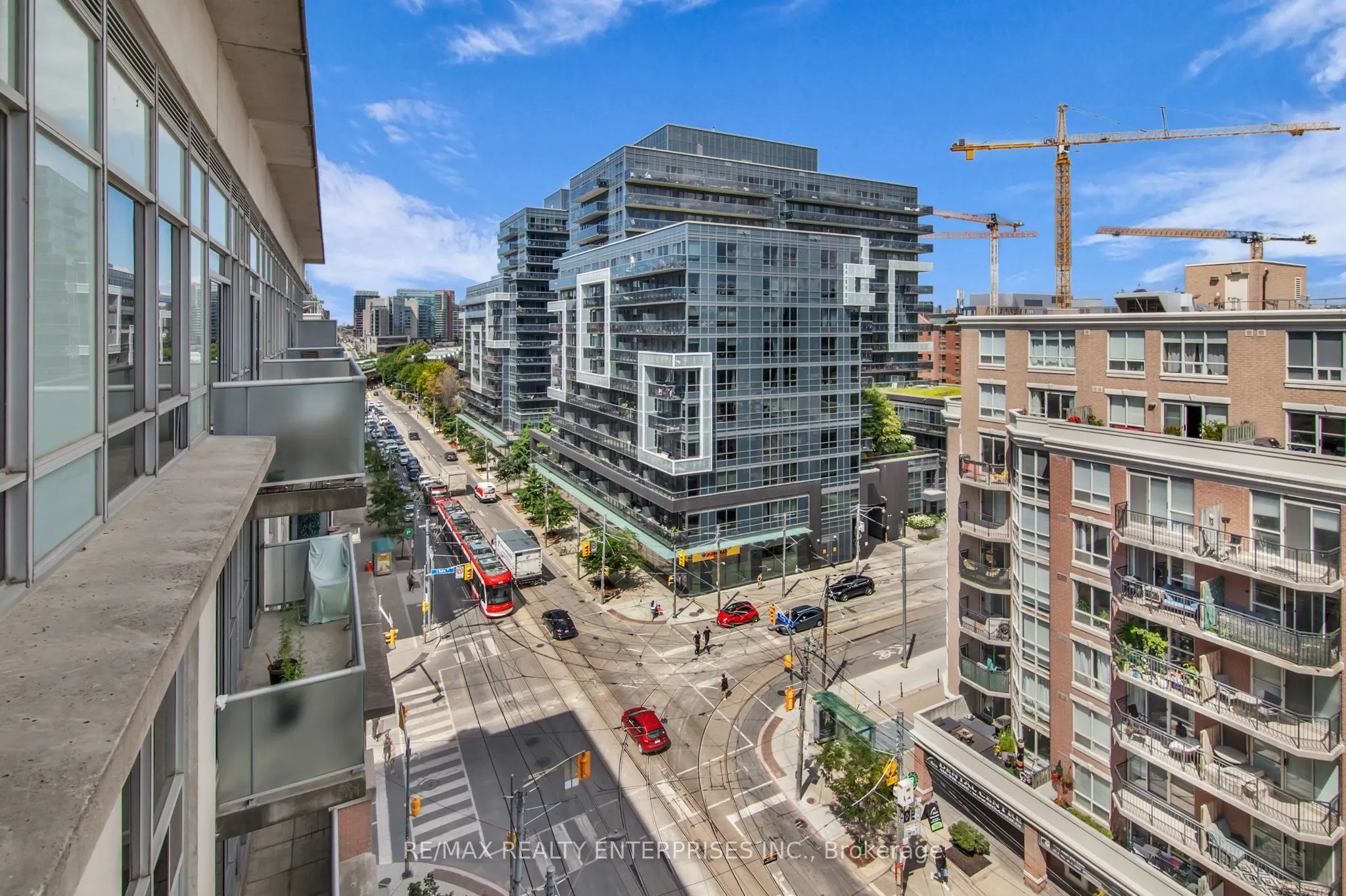 1005 King Street, #913