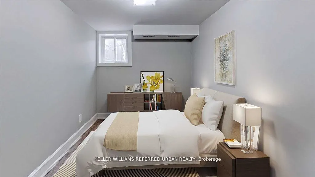 783 Dufferin Street, #1