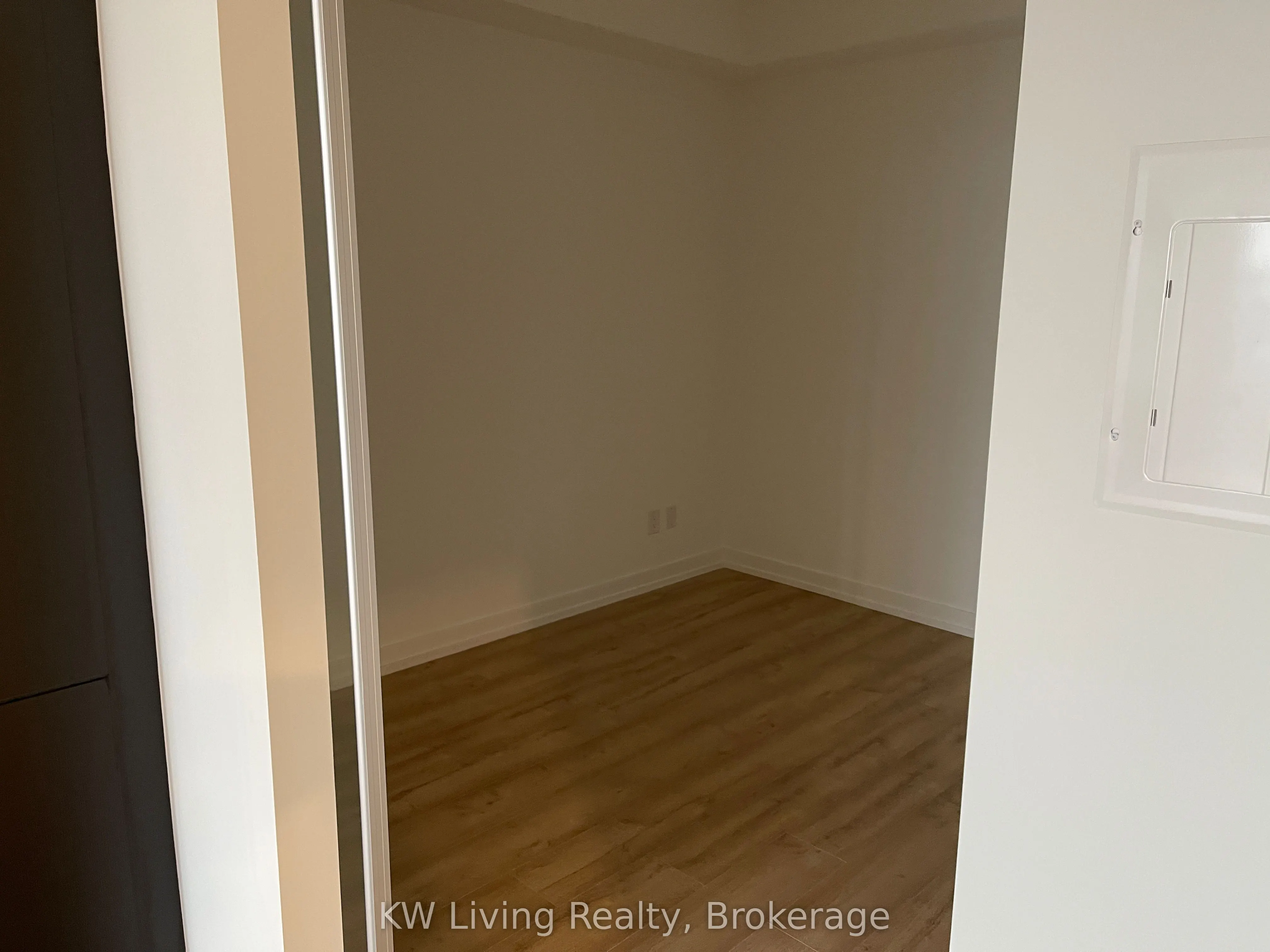 135 East Liberty Street, #902