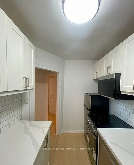 2 Broadway Avenue, #3