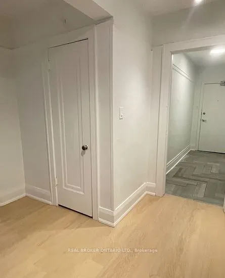 2 Broadway Avenue, #3
