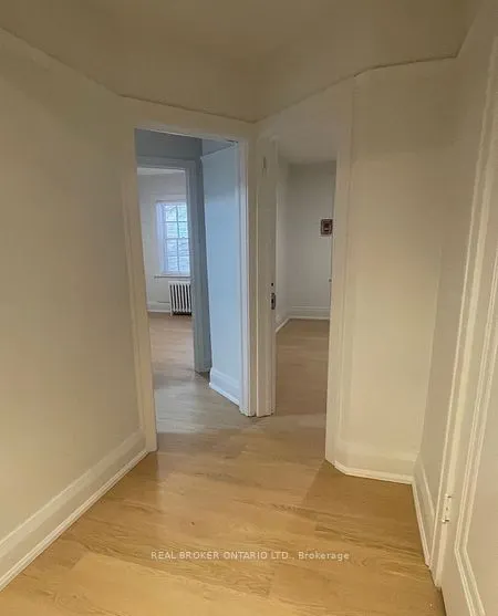 2 Broadway Avenue, #3