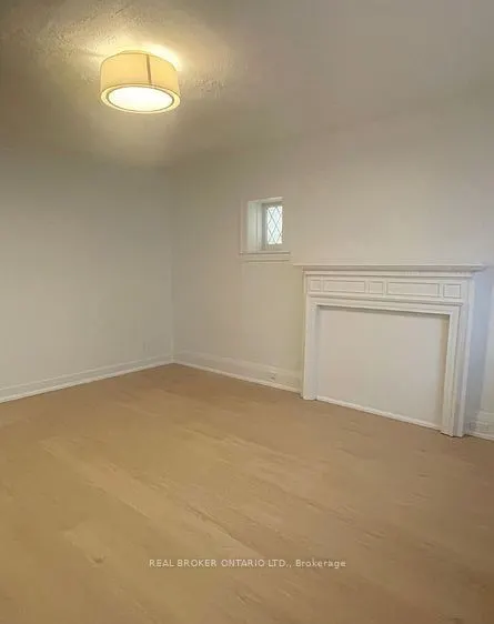 2 Broadway Avenue, #3
