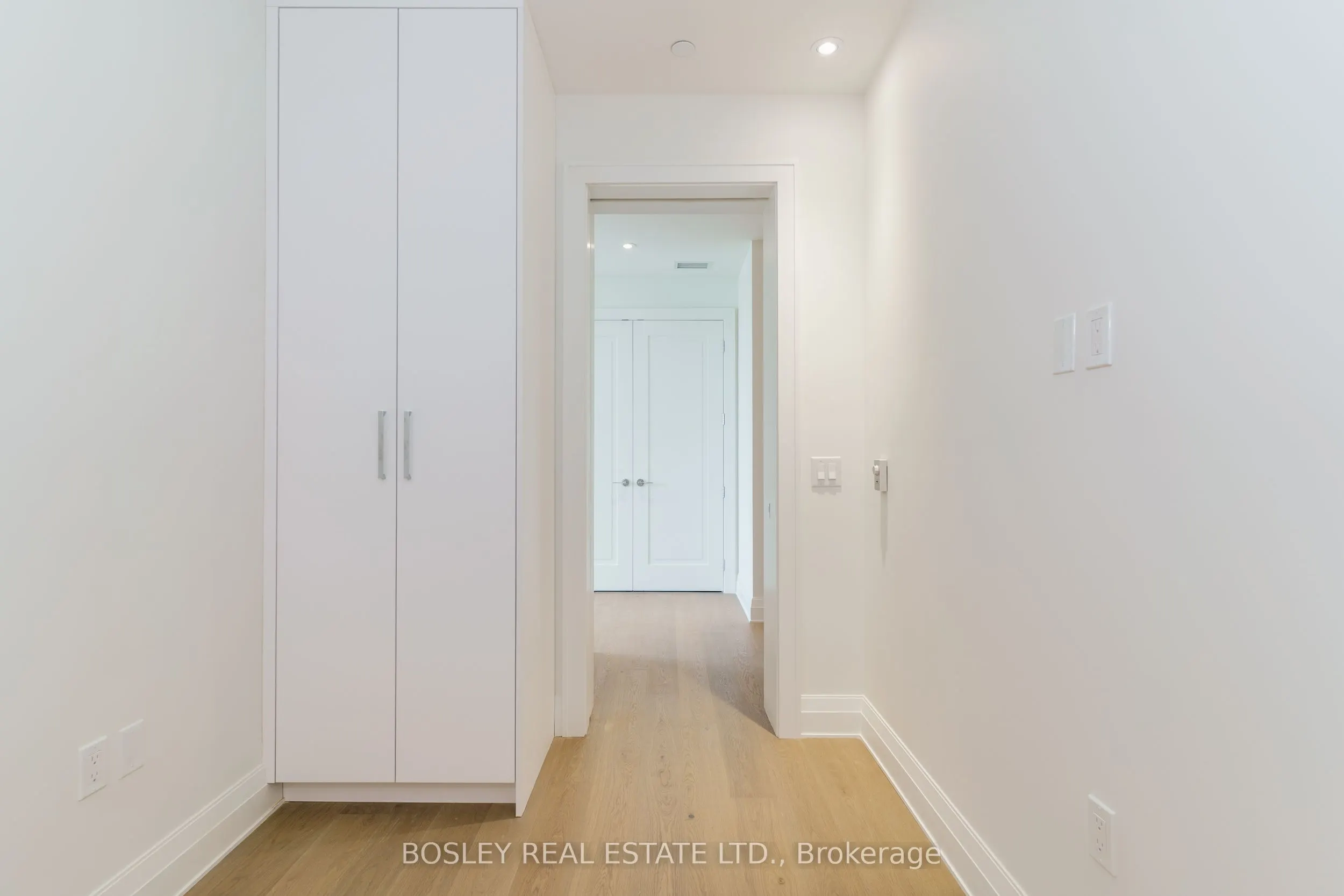 2 Forest Hill Road, #708
