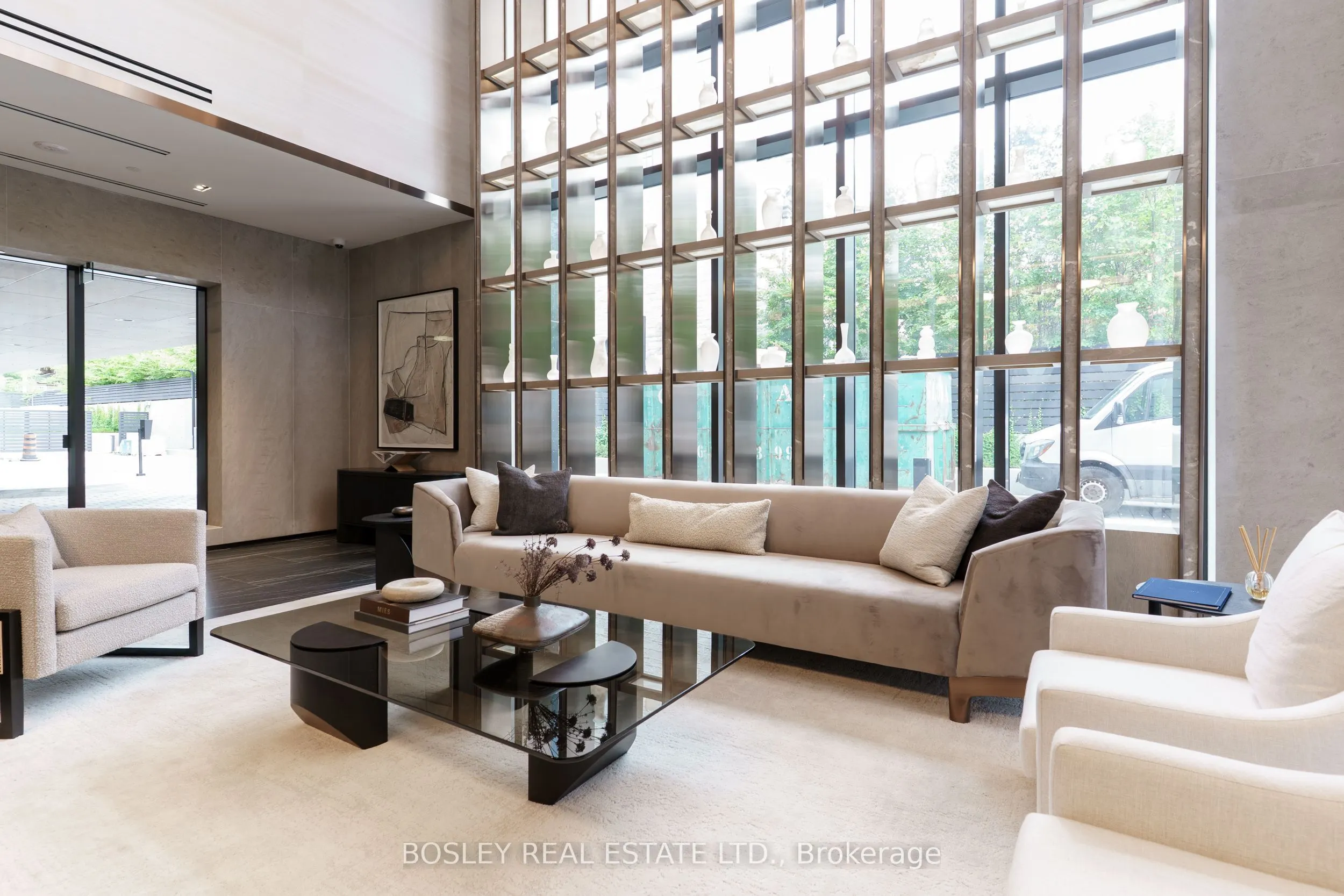 2 Forest Hill Road, #708