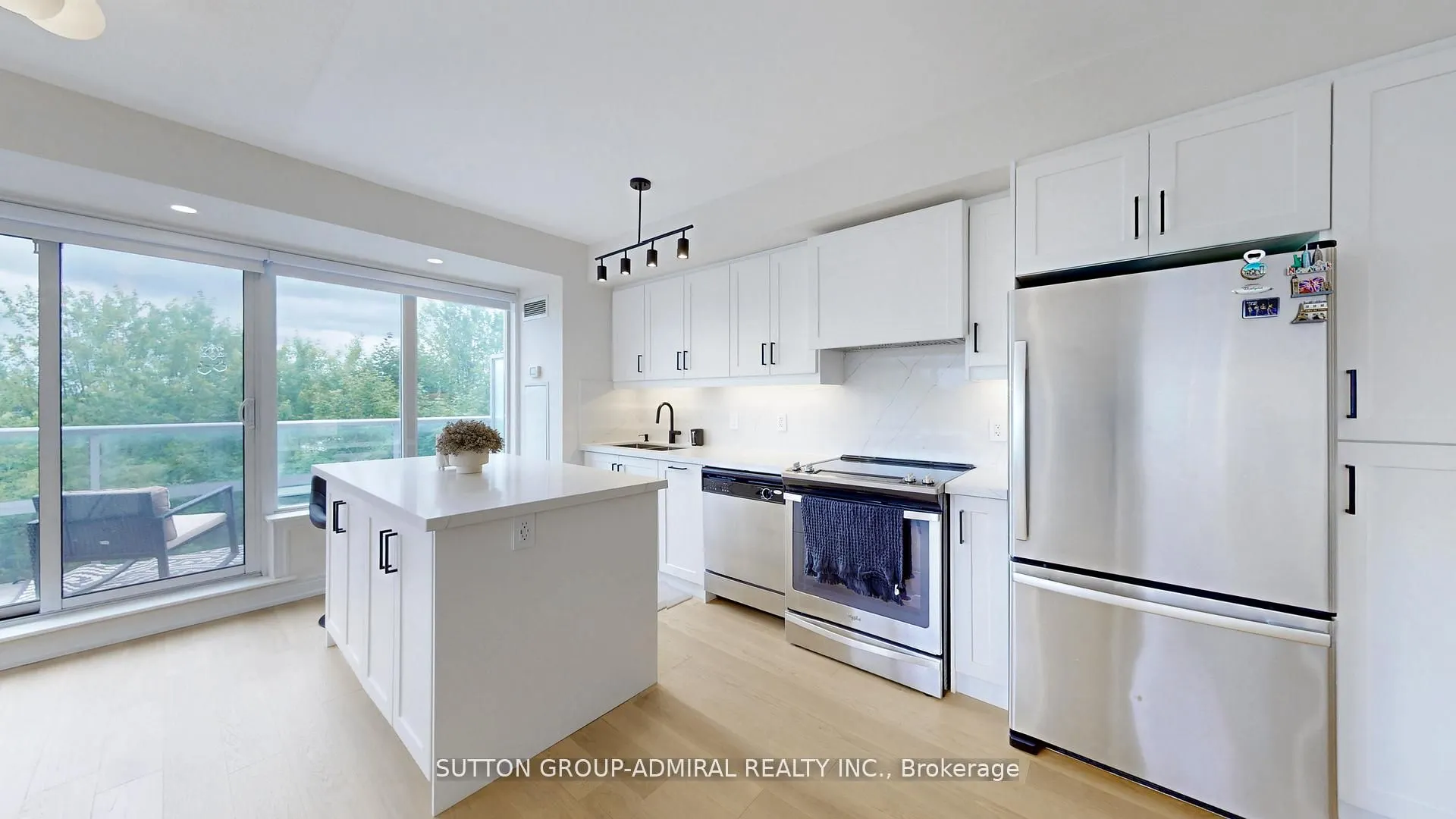701 Sheppard Avenue W, #415