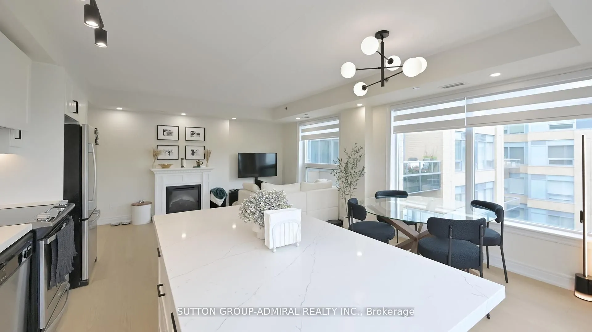 701 Sheppard Avenue W, #415