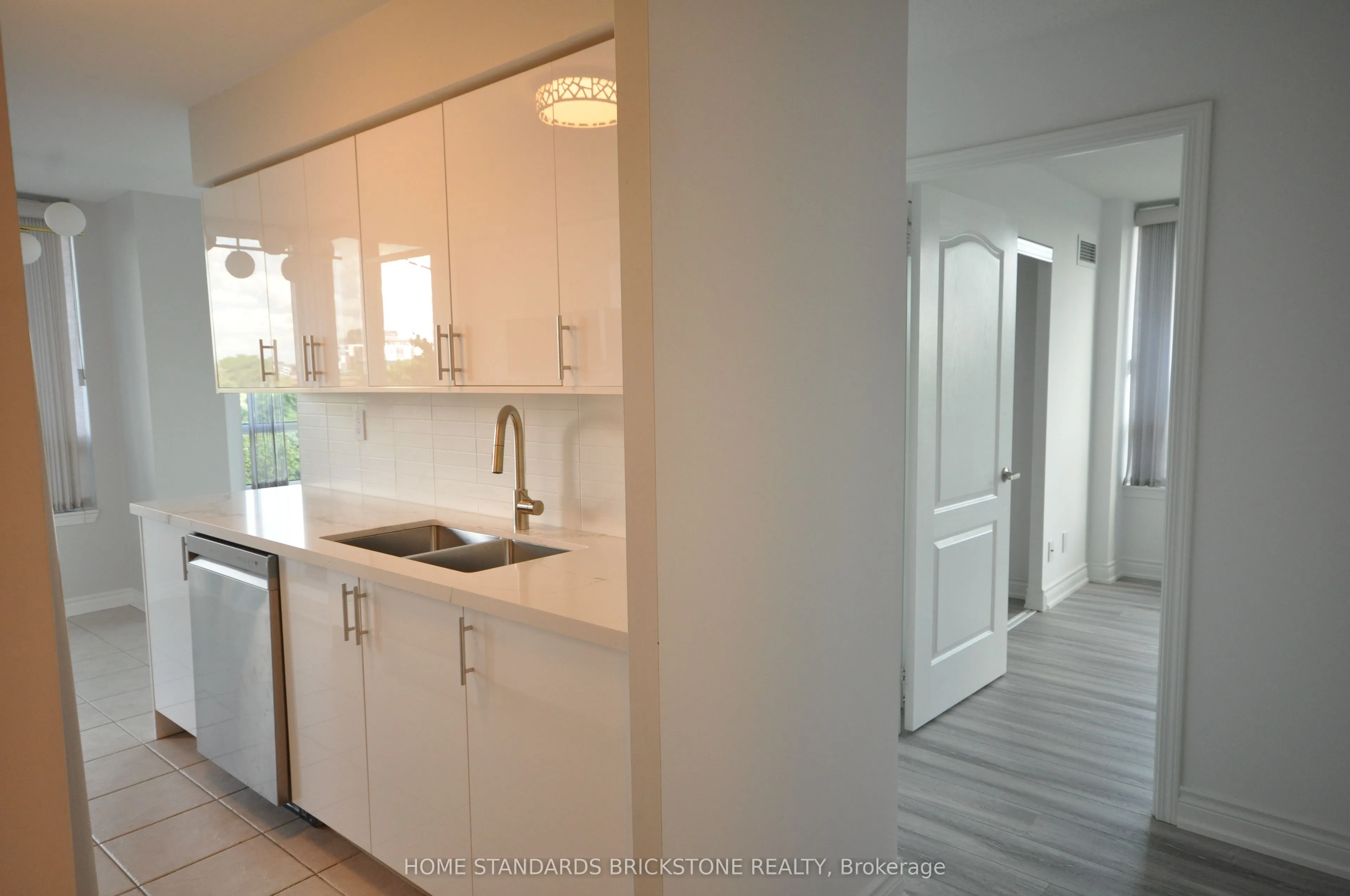 3 Rean Drive, #308
