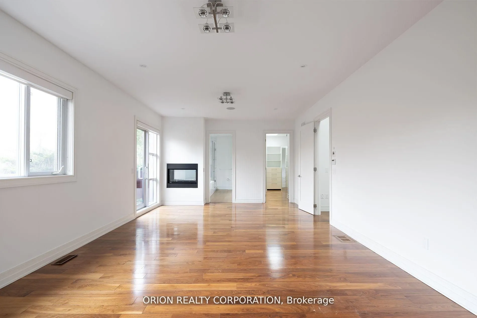 151 Yonge Boulevard