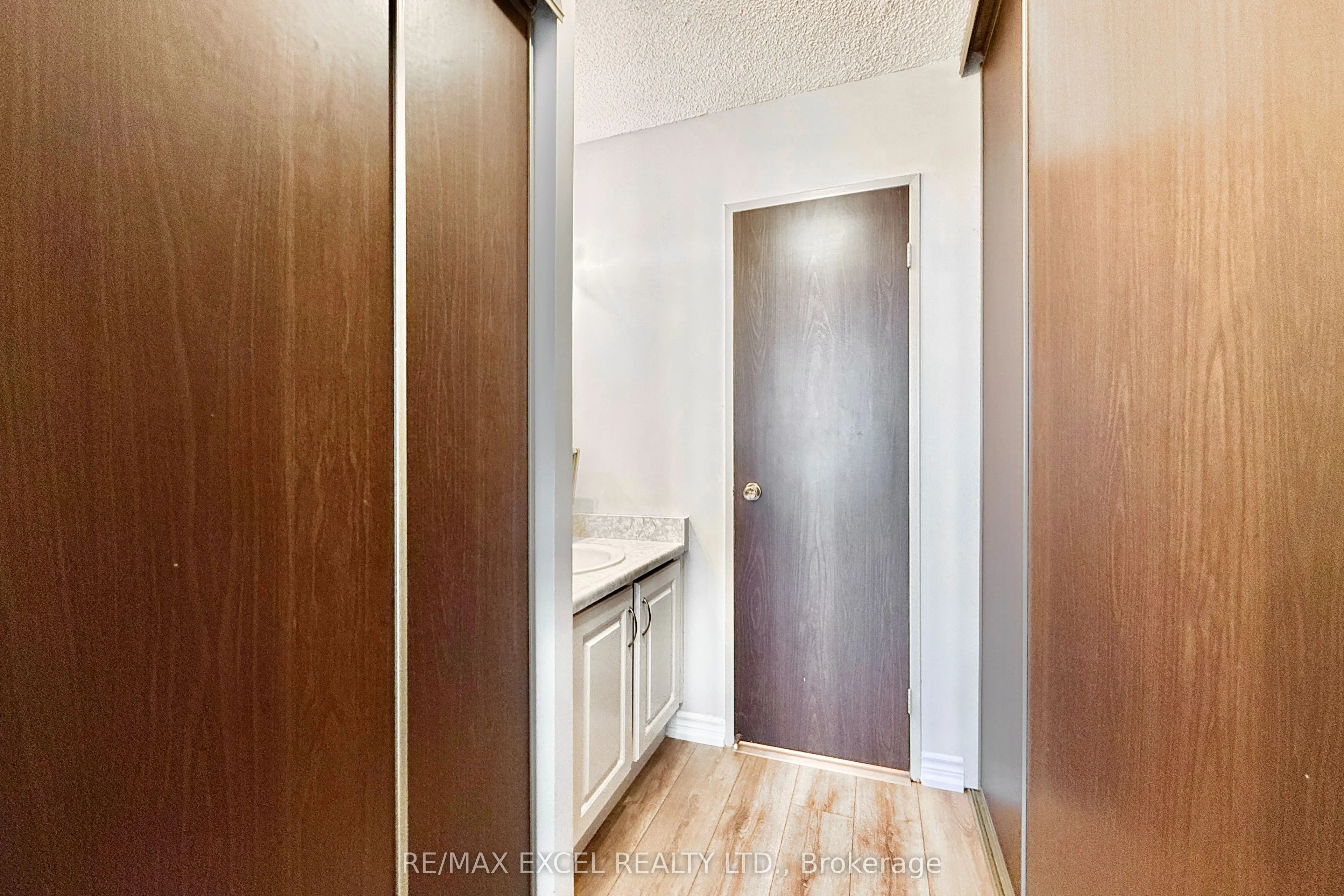 1201 Steeles Avenue W, #501