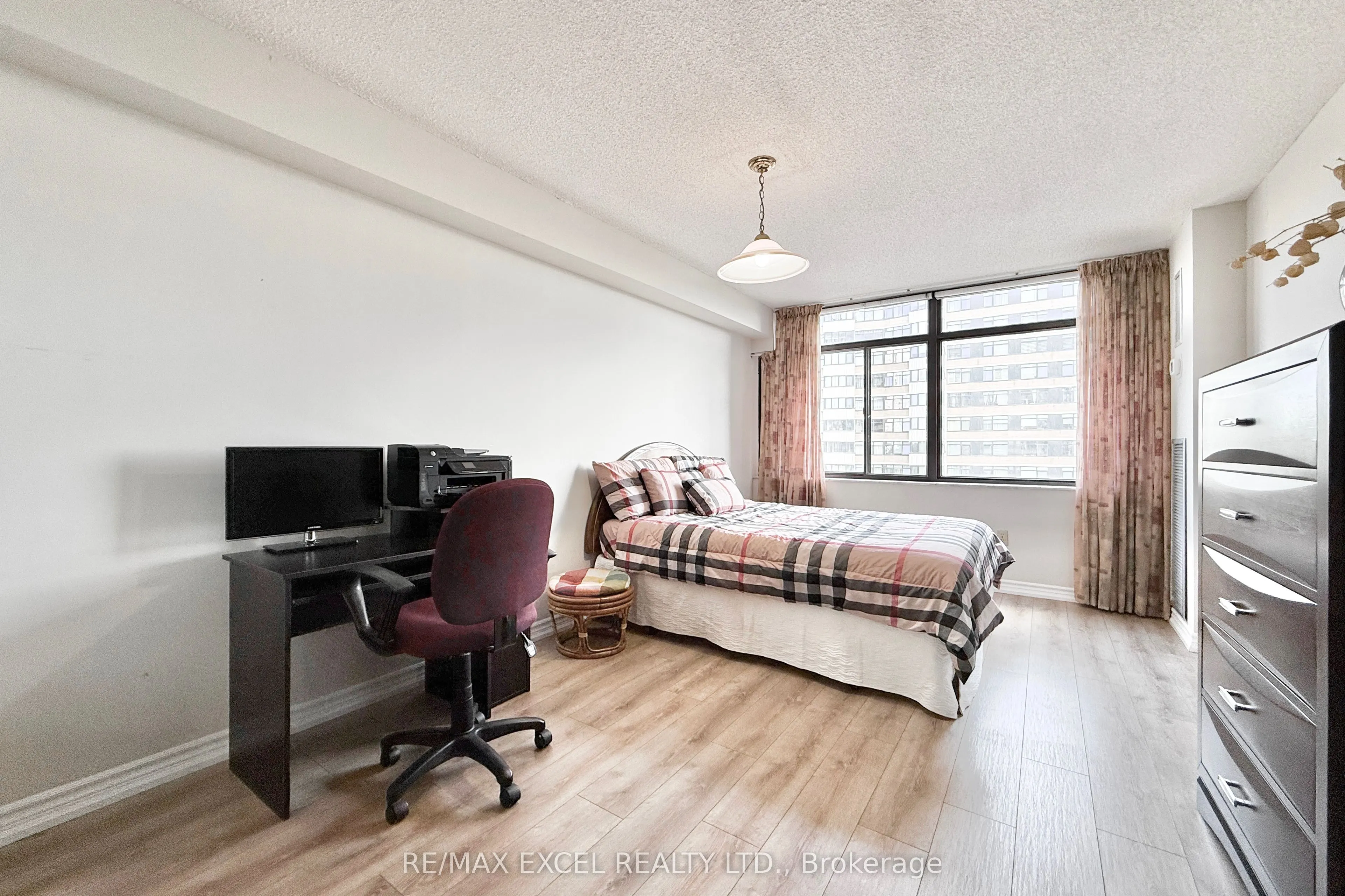 1201 Steeles Avenue W, #501