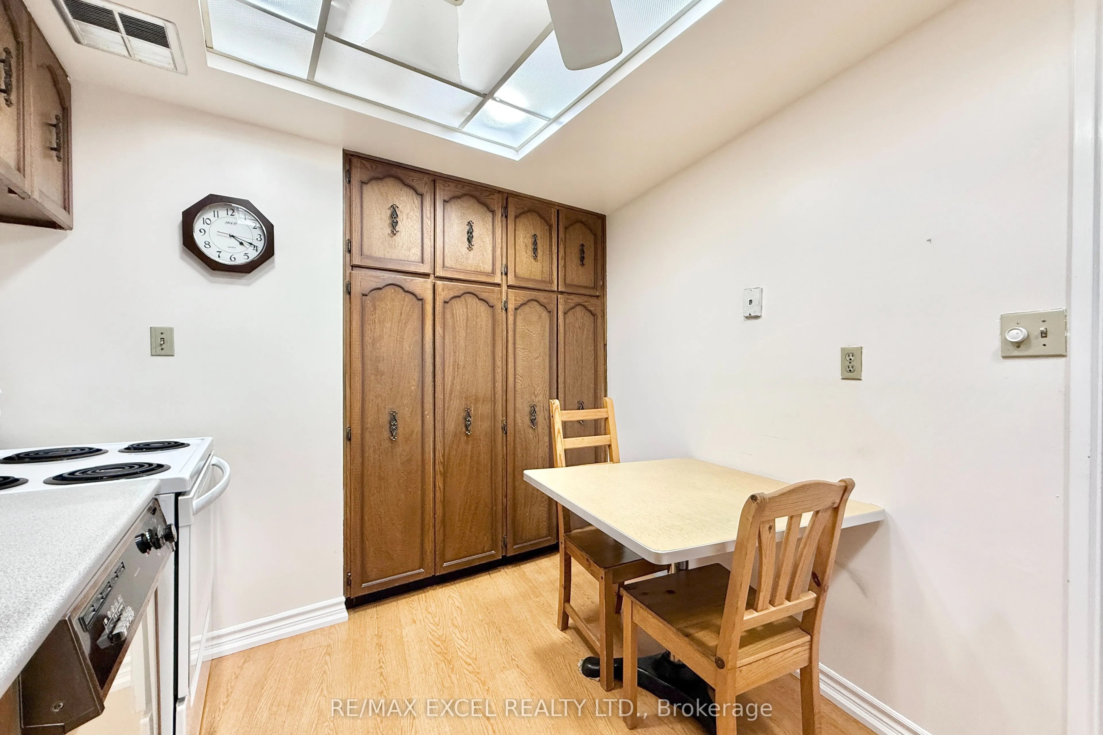 1201 Steeles Avenue W, #501