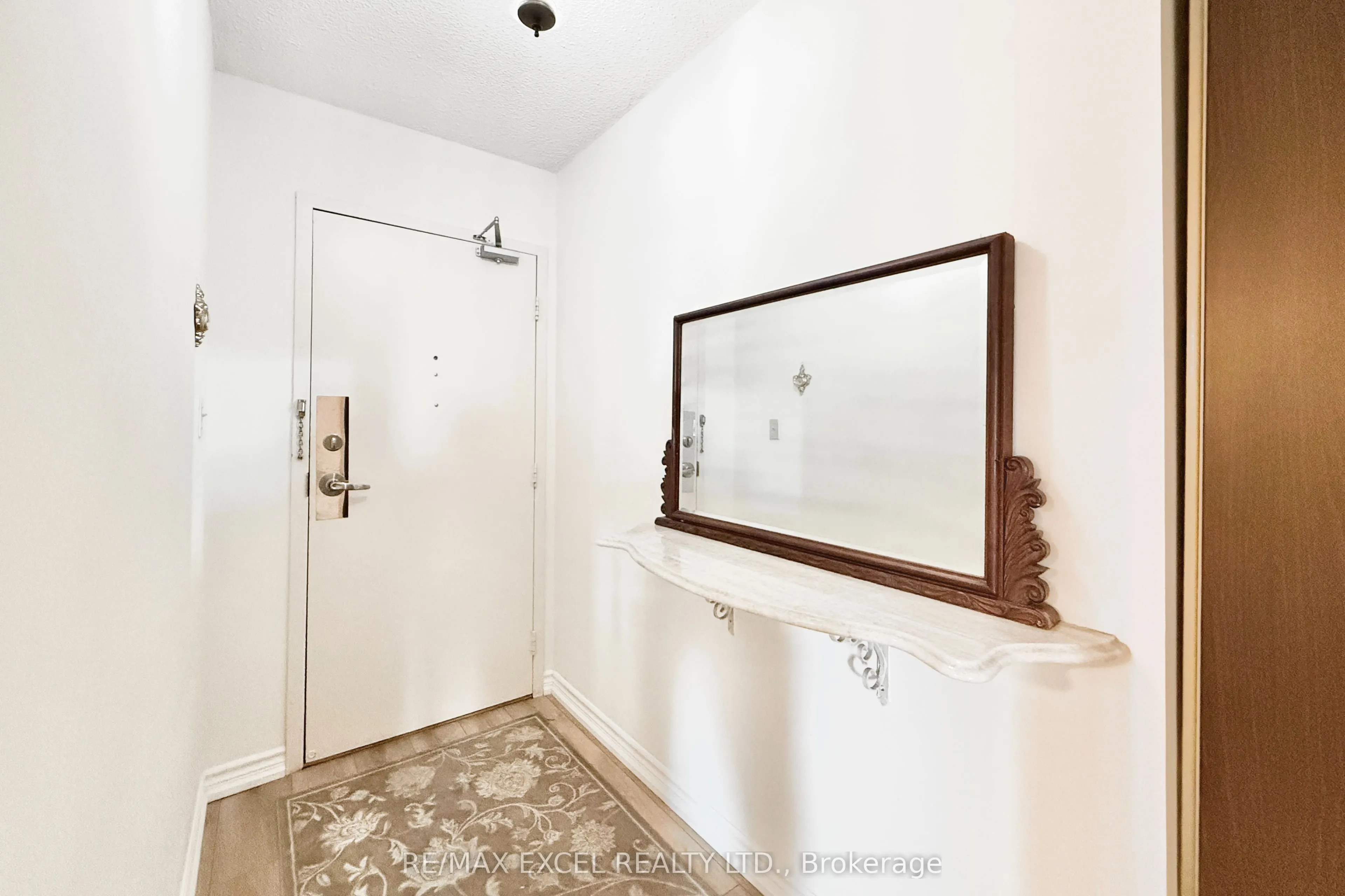 1201 Steeles Avenue W, #501
