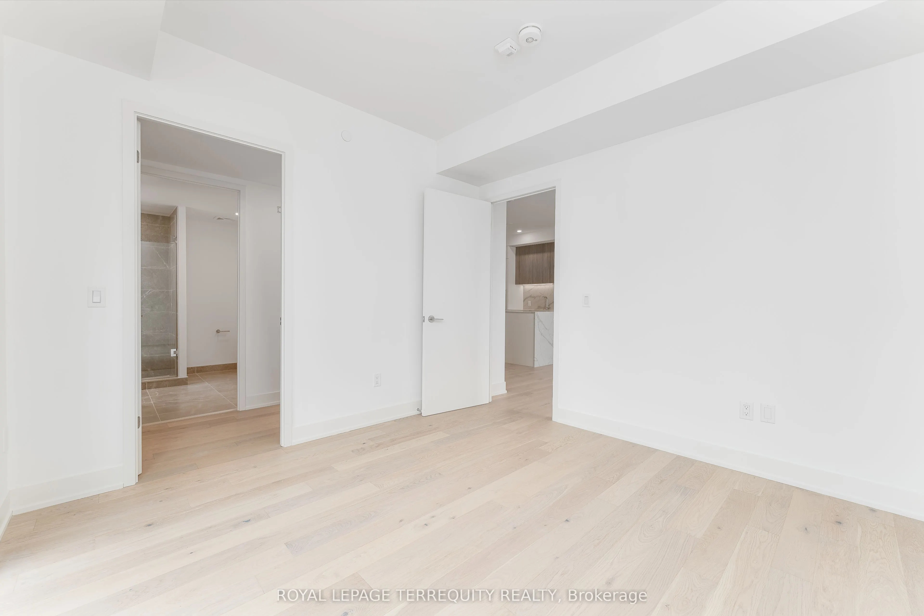 200 Keewatin Avenue, #PH05