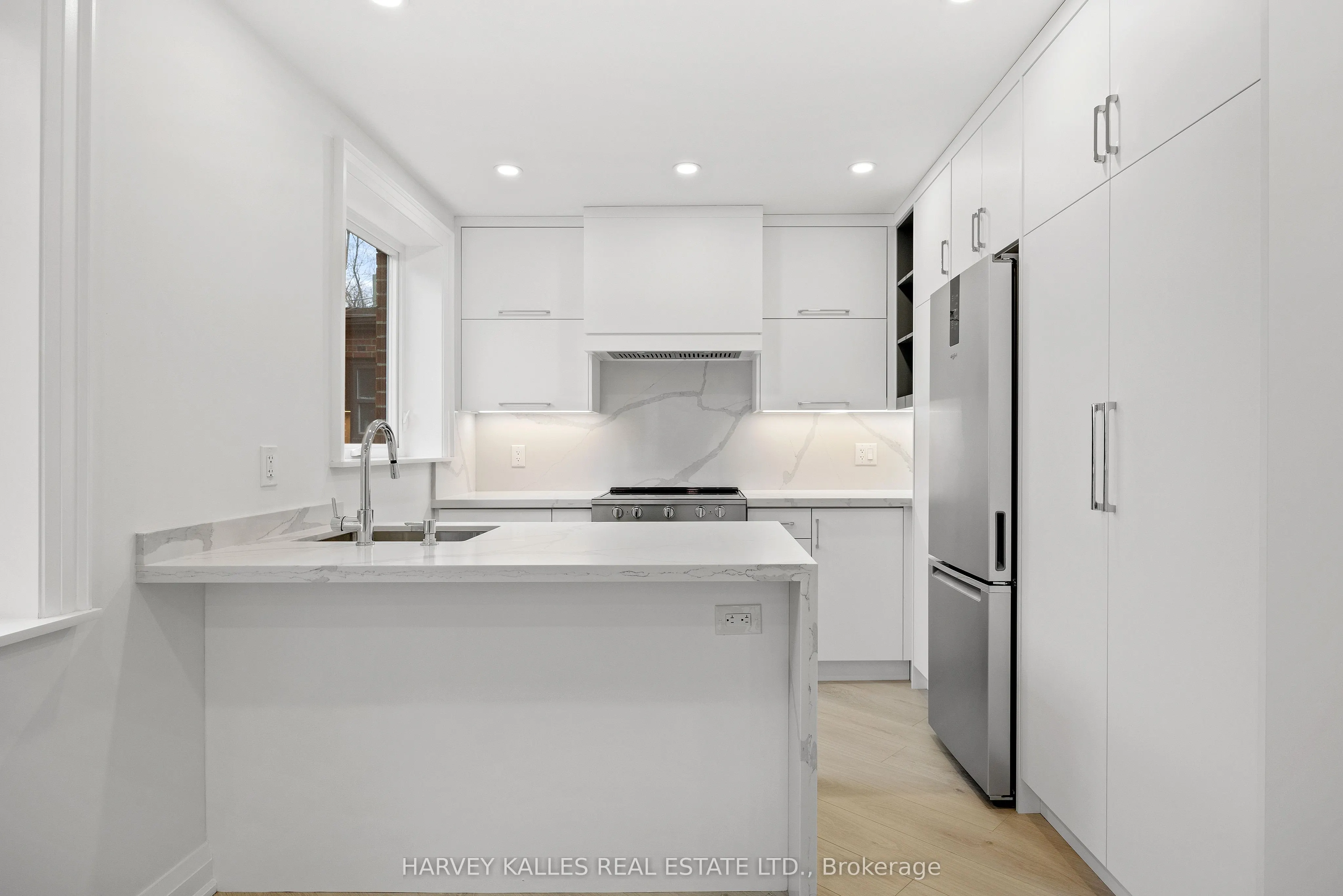 1006 Eglinton Avenue W, #Apt 1