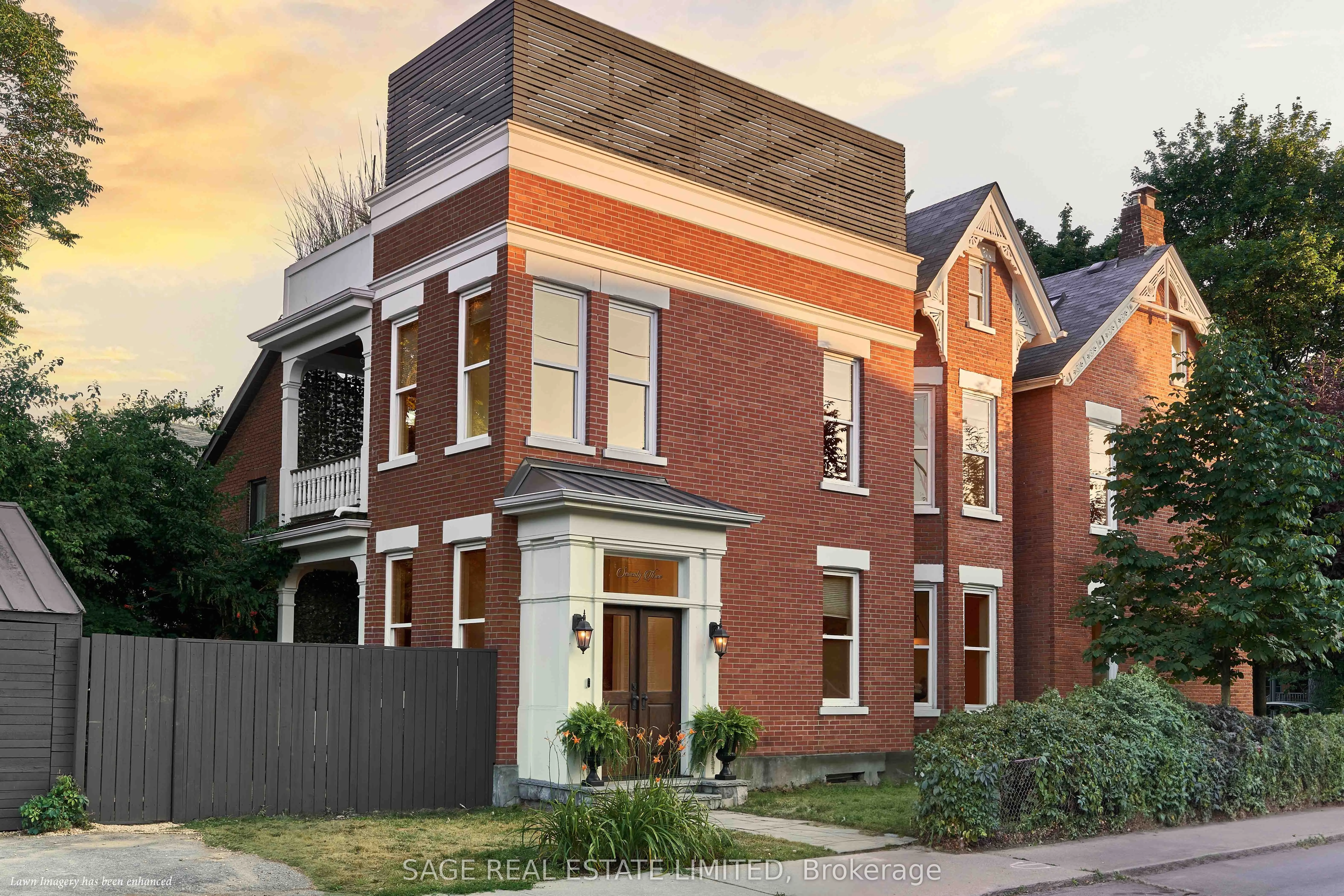 73 Lakeview Avenue