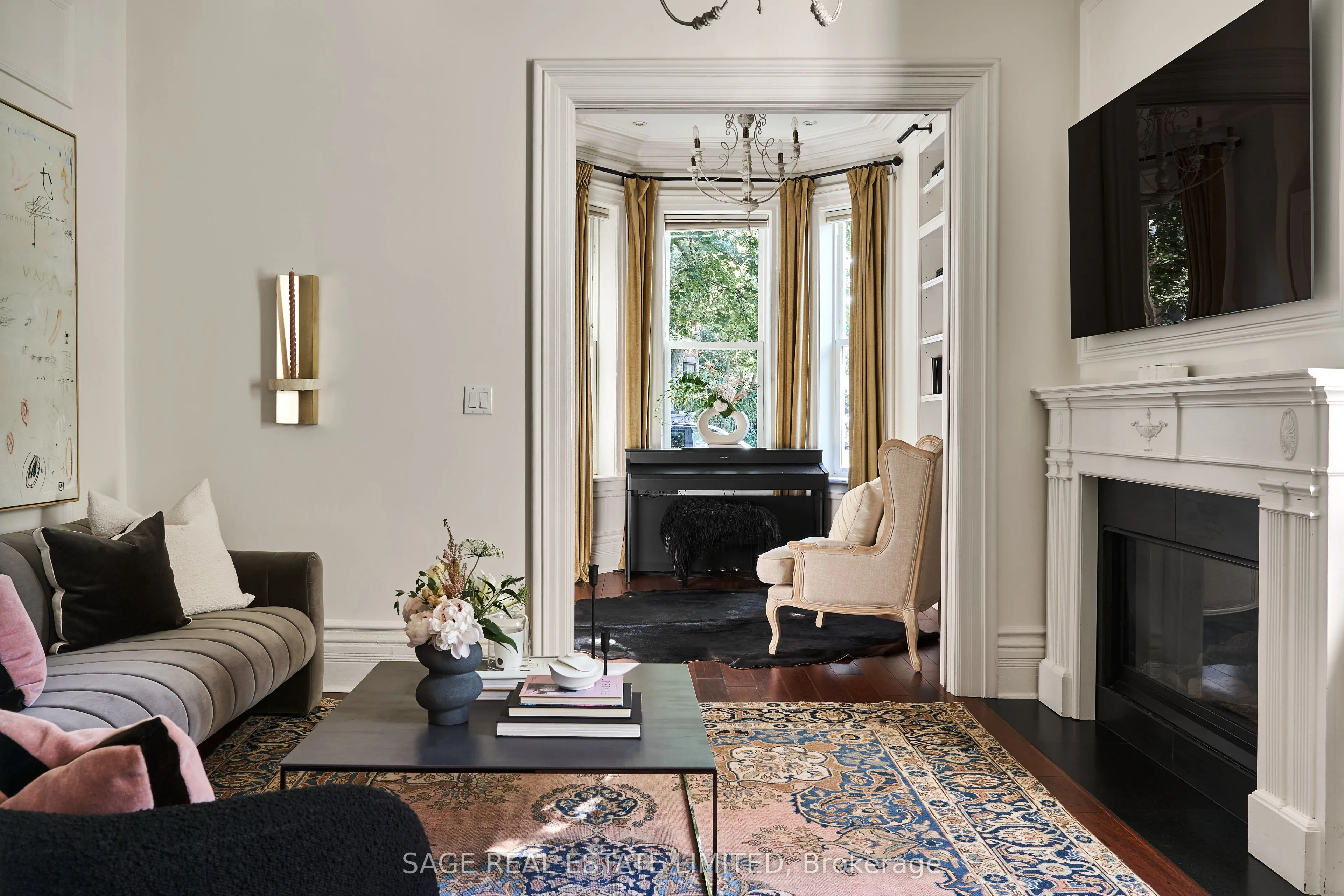 73 Lakeview Avenue
