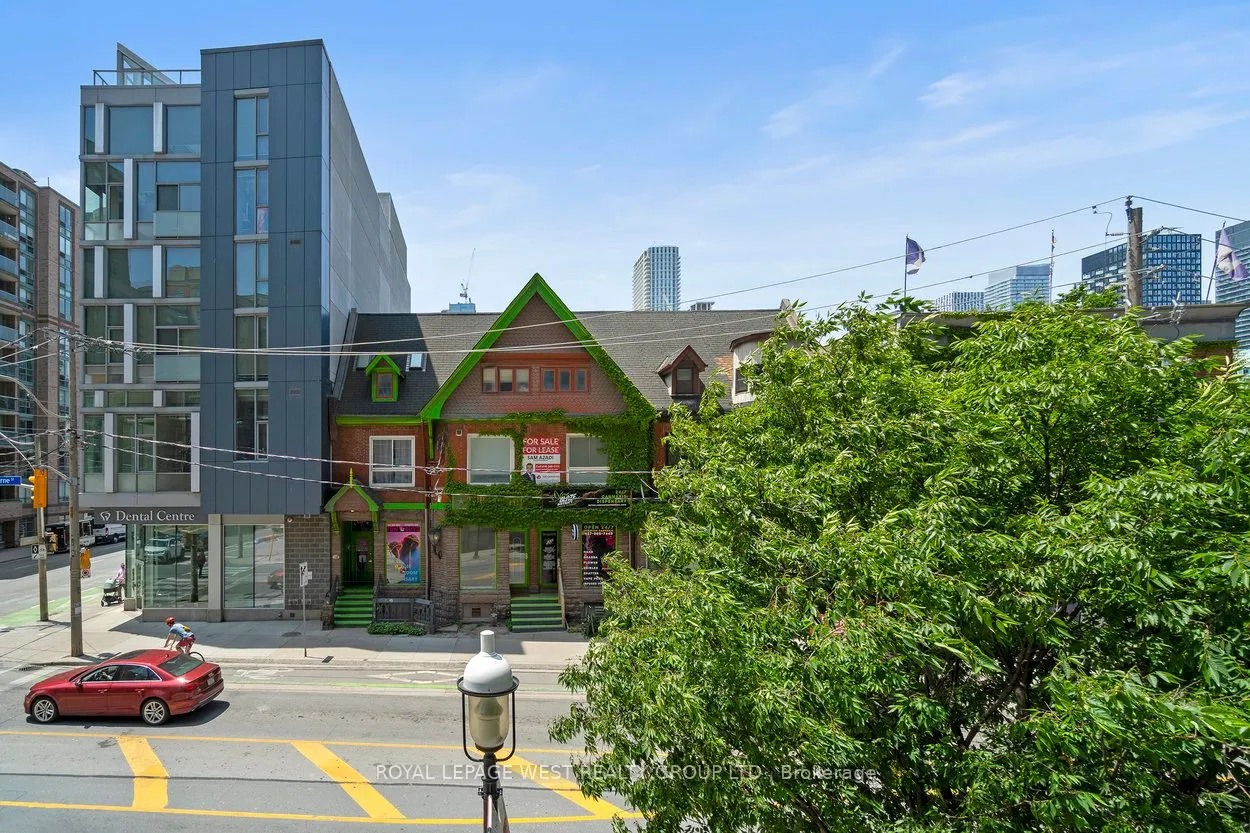 320 Richmond Street E, #201