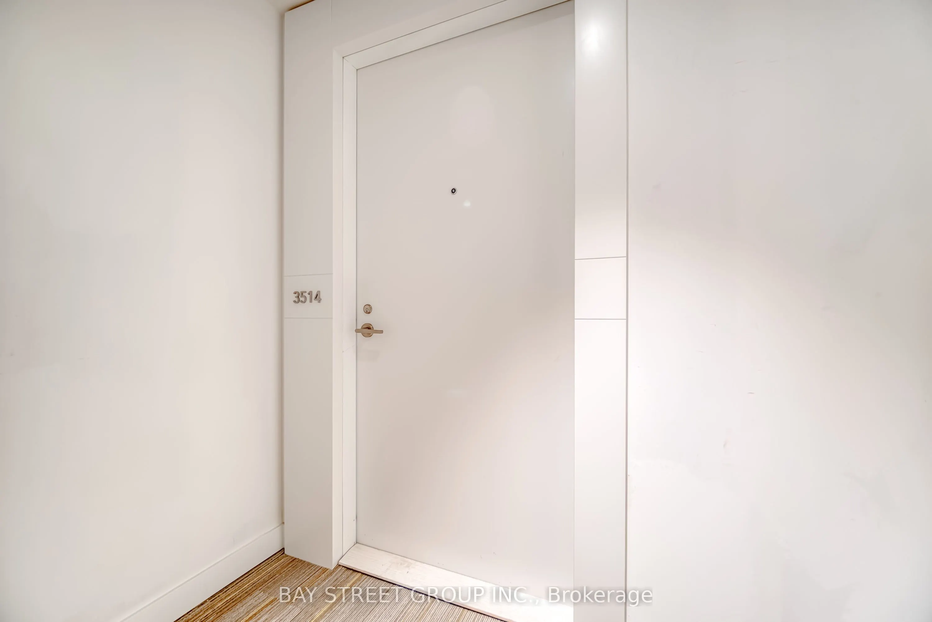 230 Simcoe Street, #3514