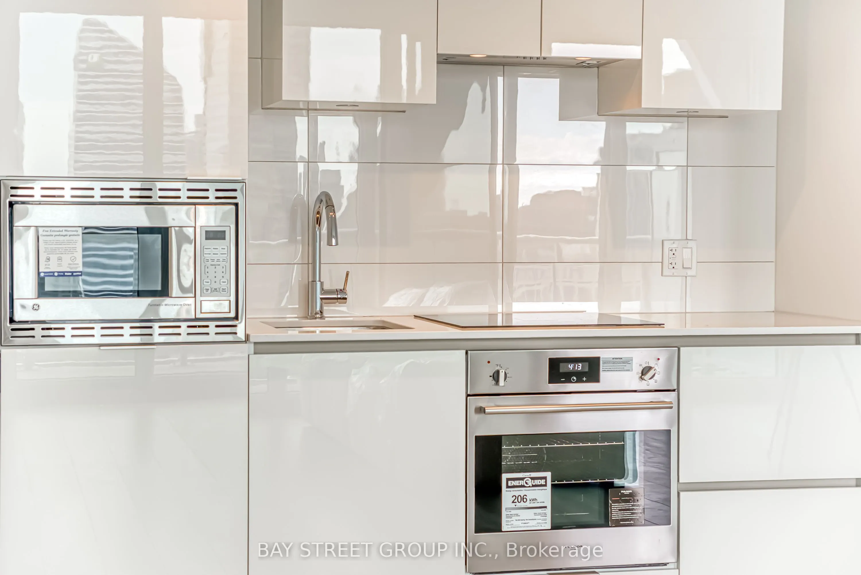 230 Simcoe Street, #3514