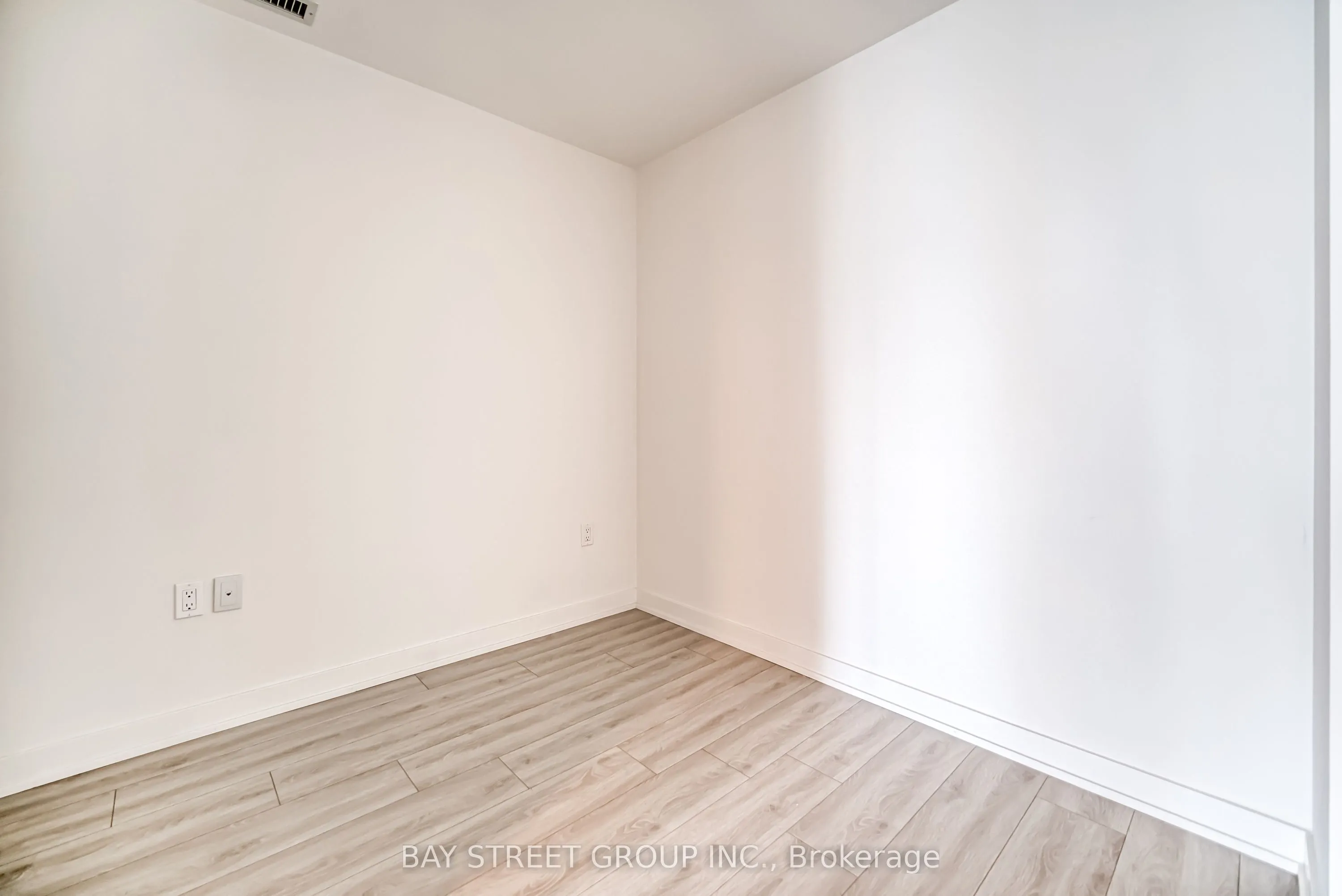 230 Simcoe Street, #3514