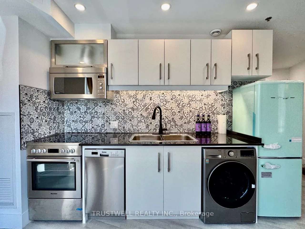 1 King Street W, #2901