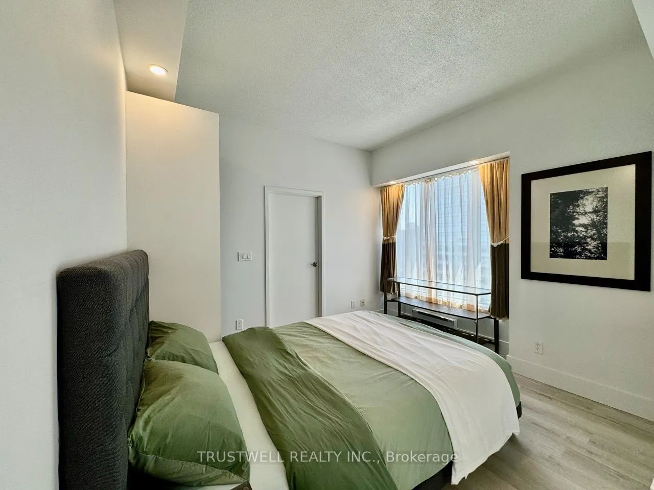 1 King Street W, #2901