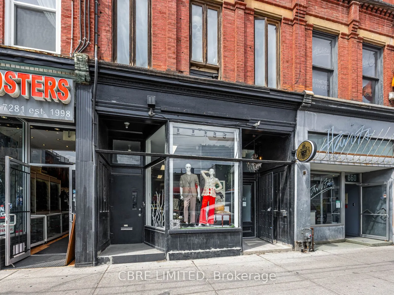662 Queen Street W
