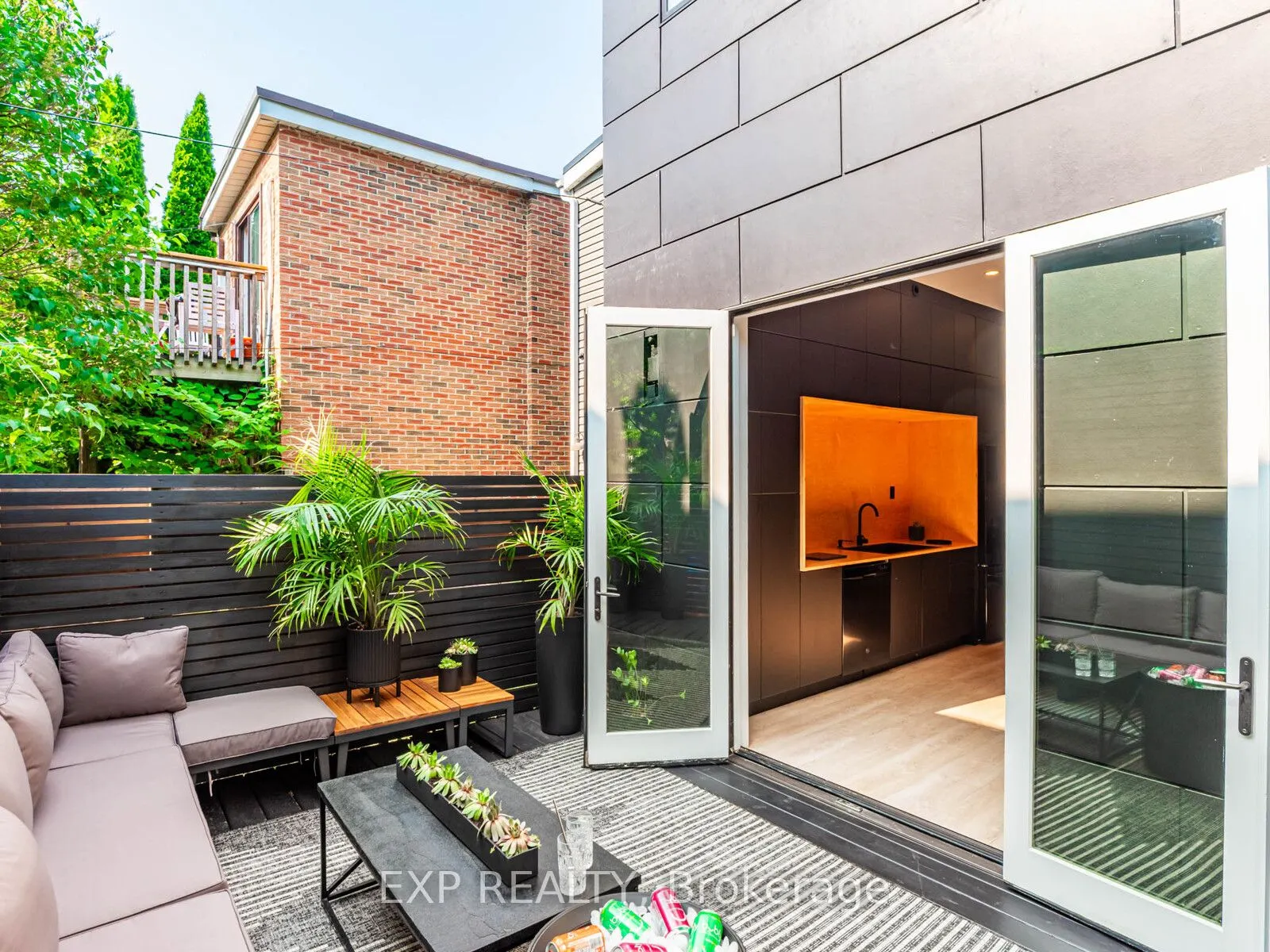 44 Massey Street